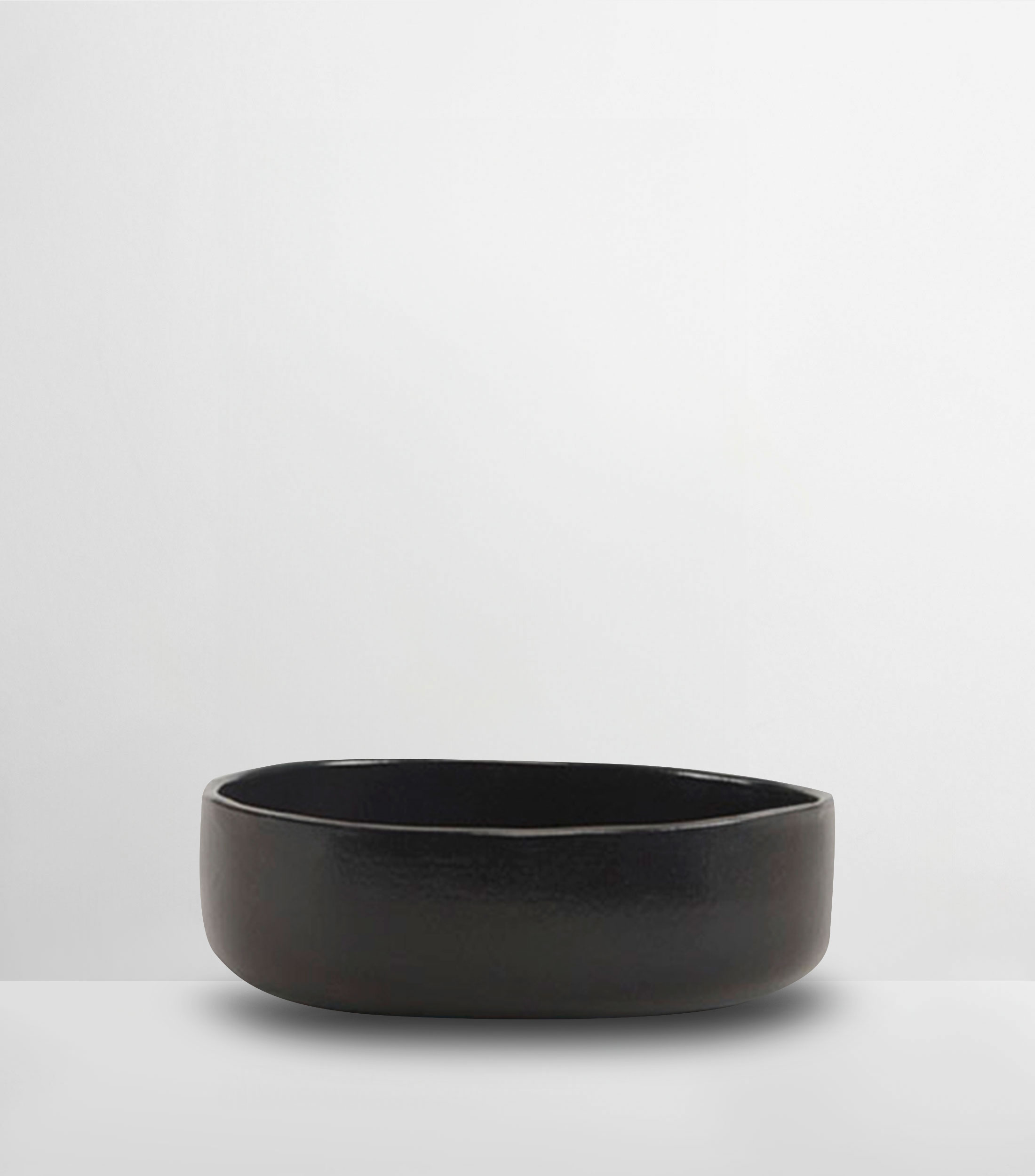 Plato para sopa Neo negro