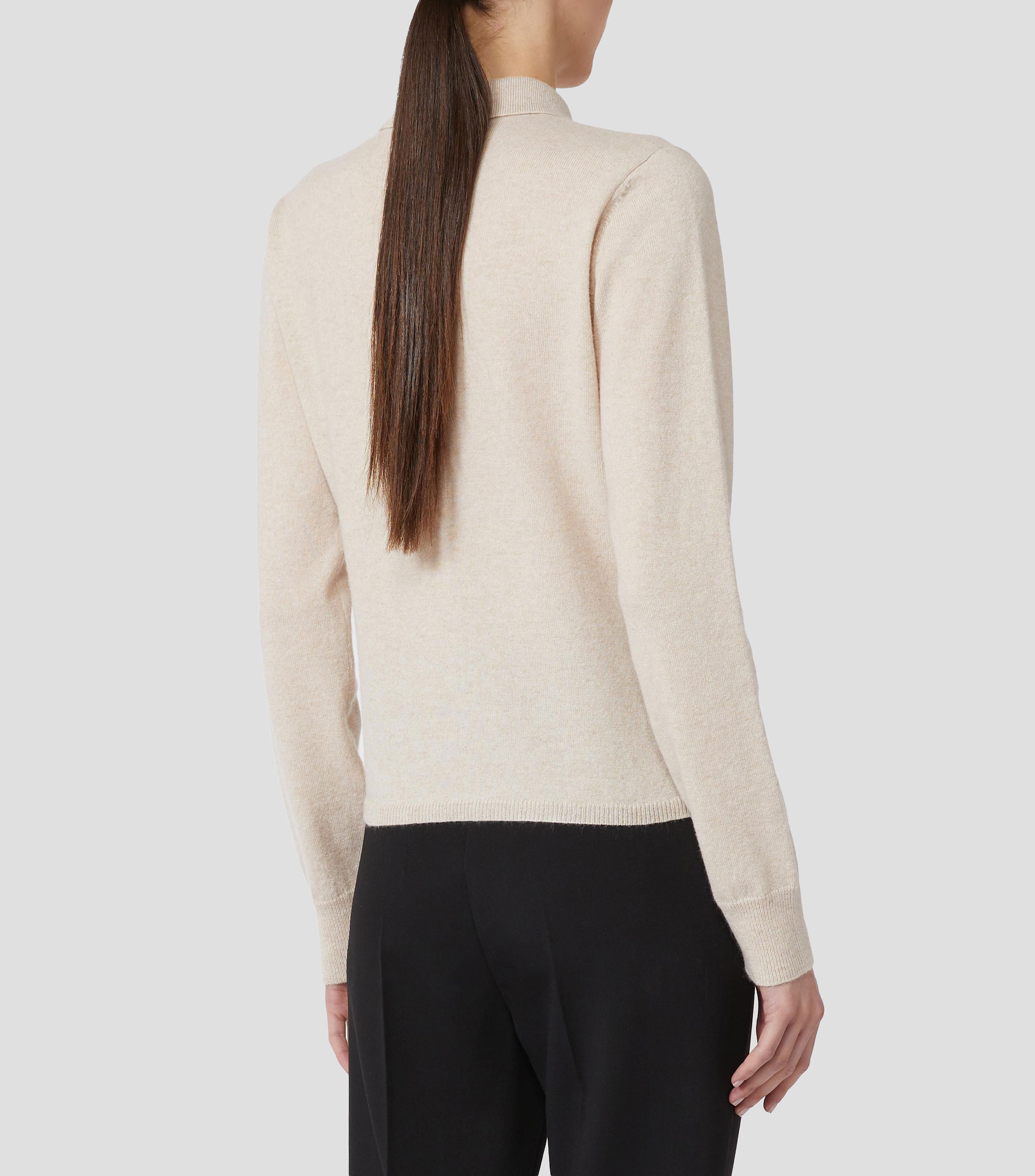 Suéter cuello camisero Mujer