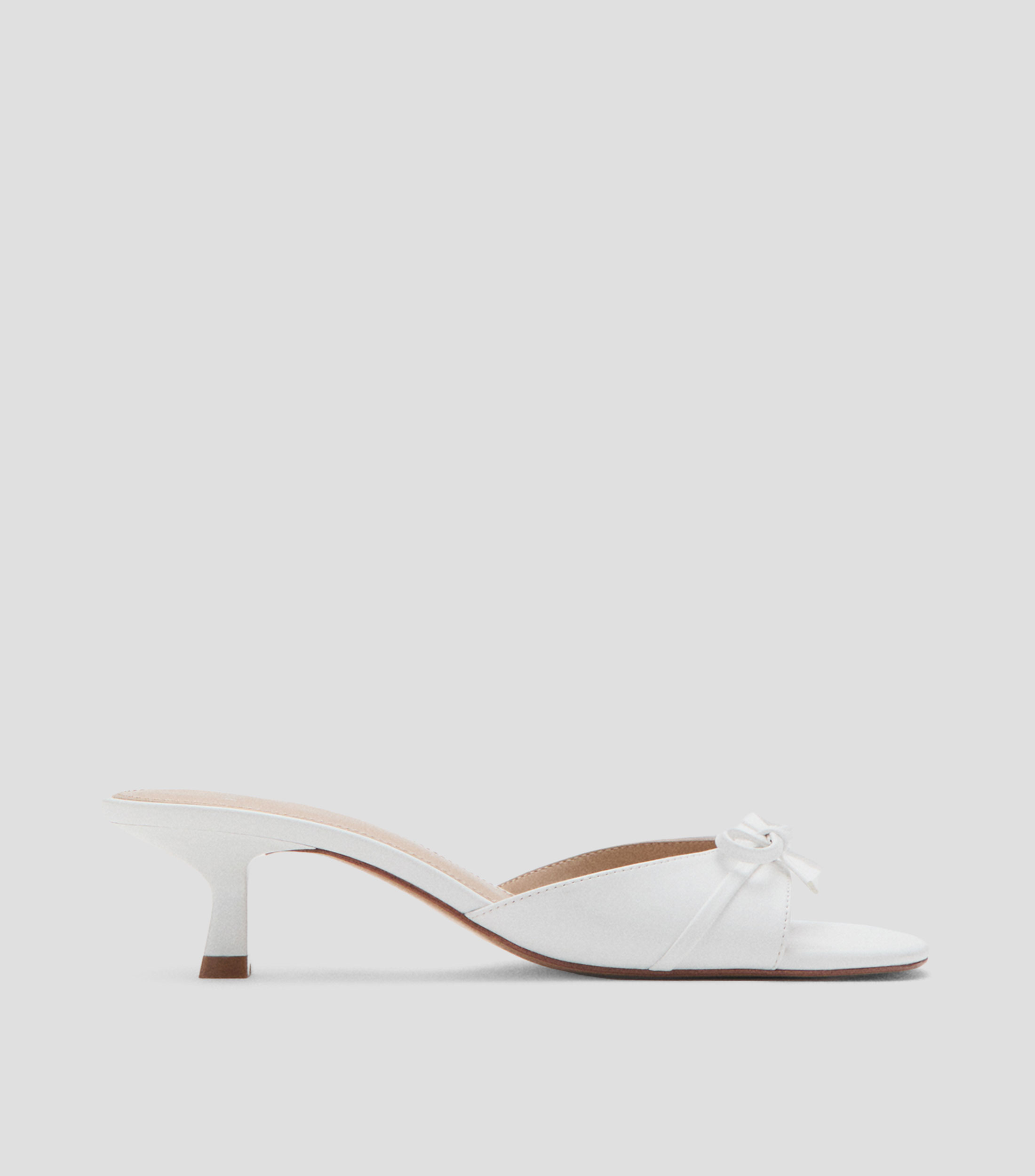 Sandalias con tacón cuadrado Mujer