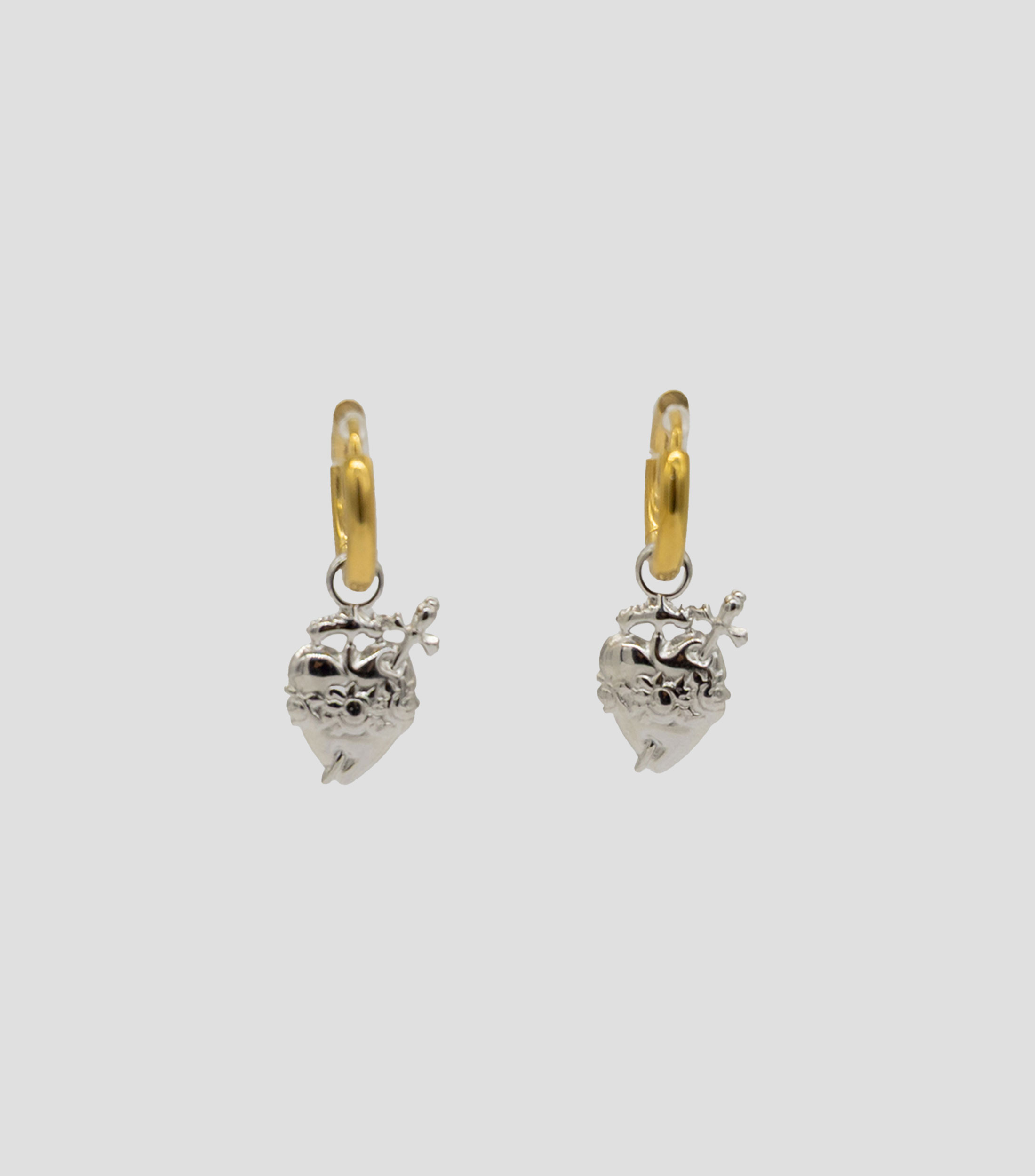 Aretes corazón bicolor Mujer