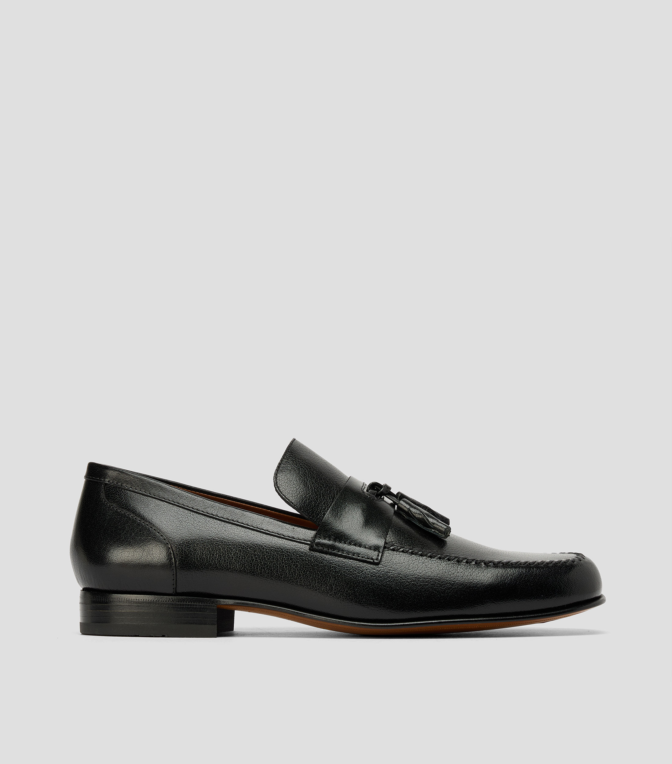 Mocasines en piel con flequillos Hombre