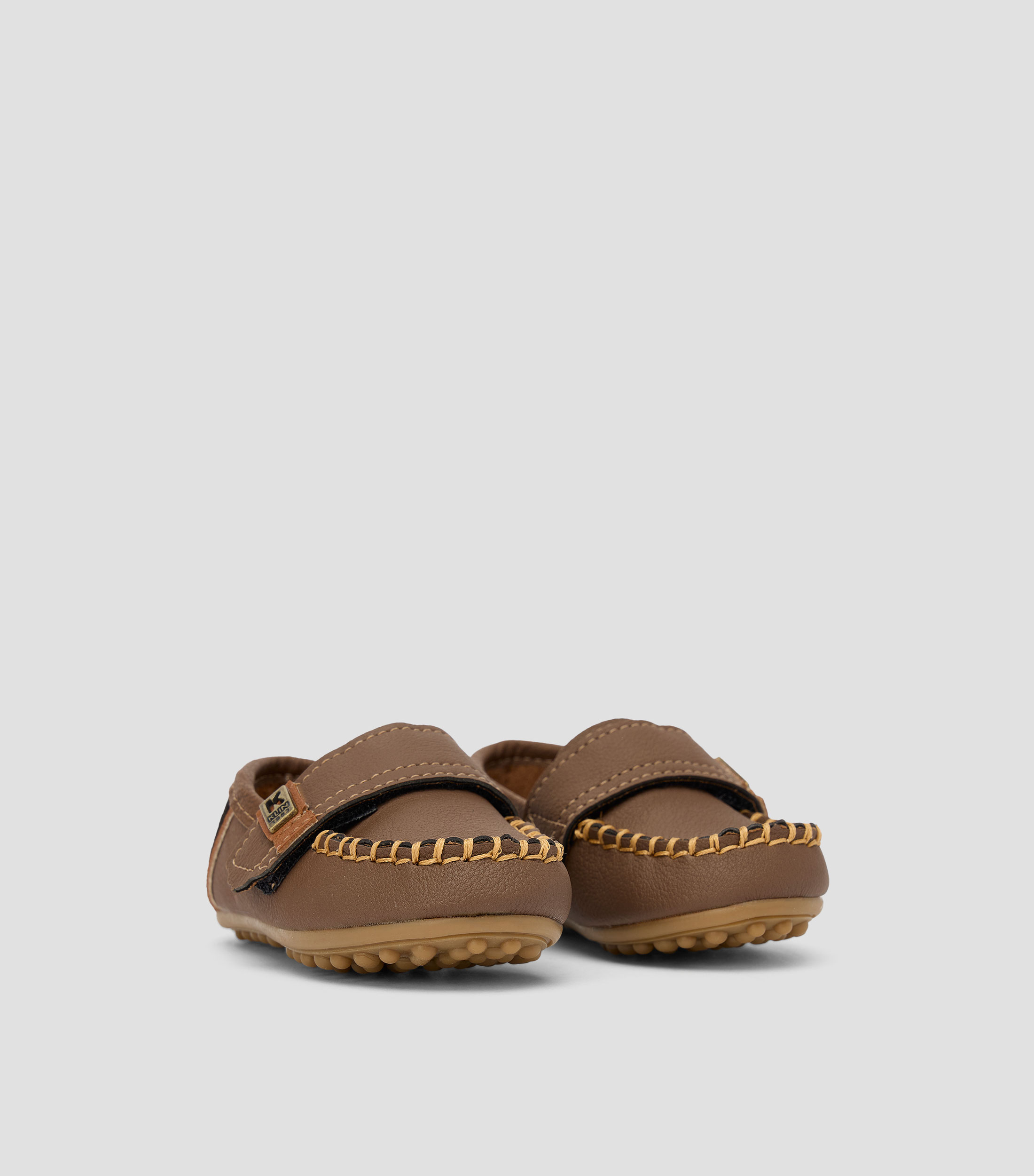 Zapatos casuales slip on Curumim Niño