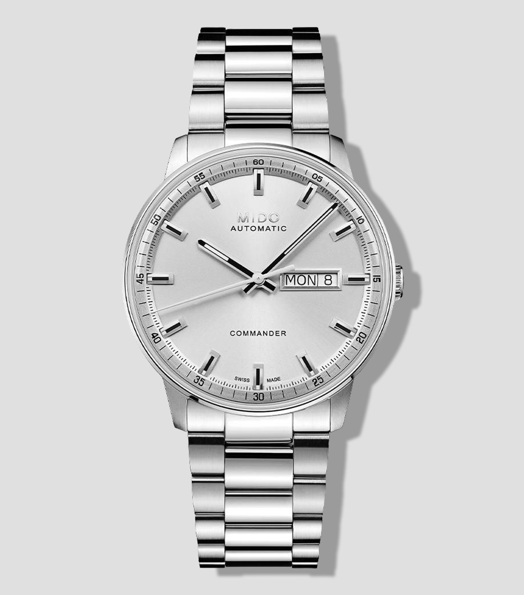 Reloj para Hombre Commander Datoday casual, plateado