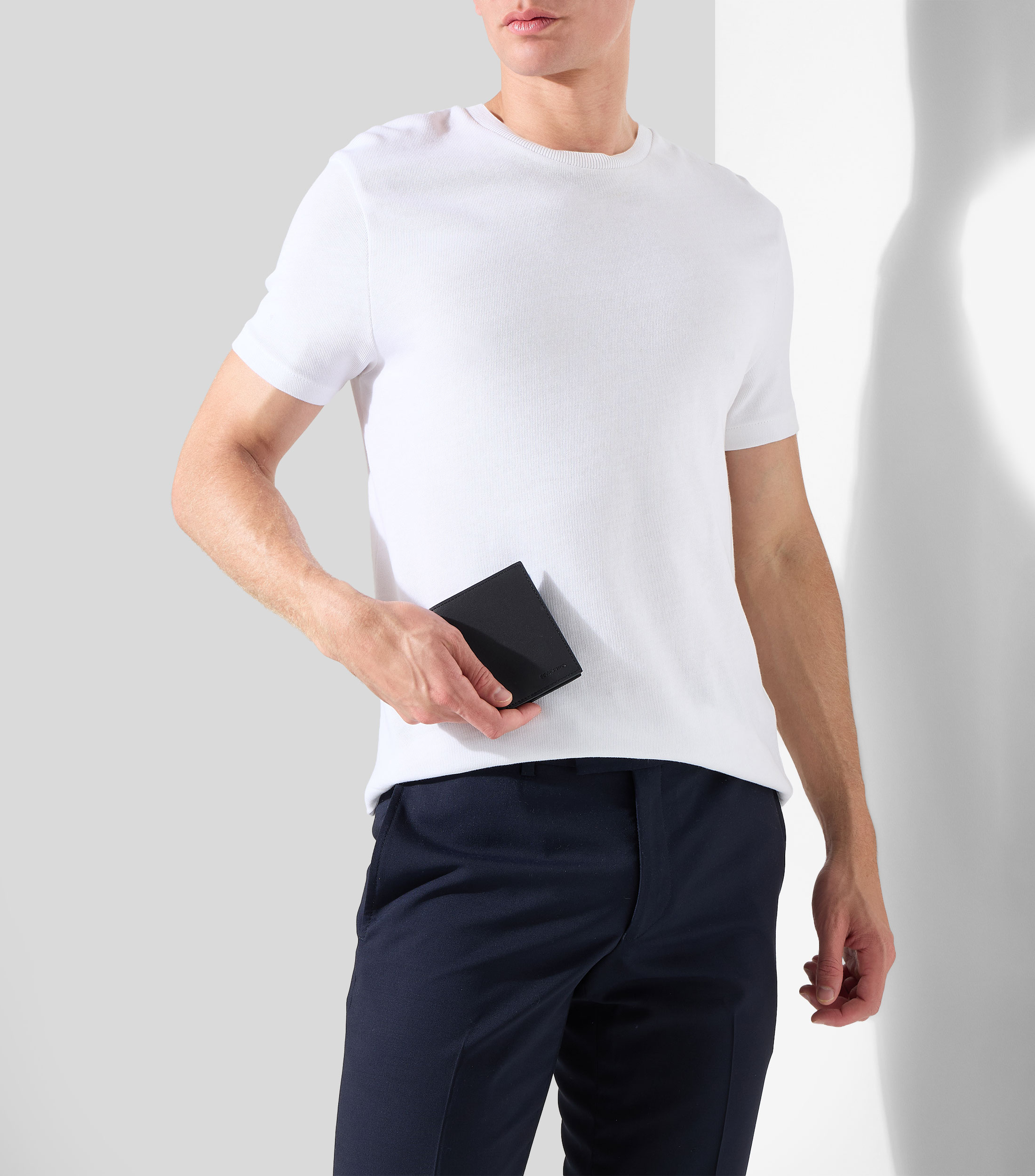 Cartera bifold en piel bovina negra Hombre