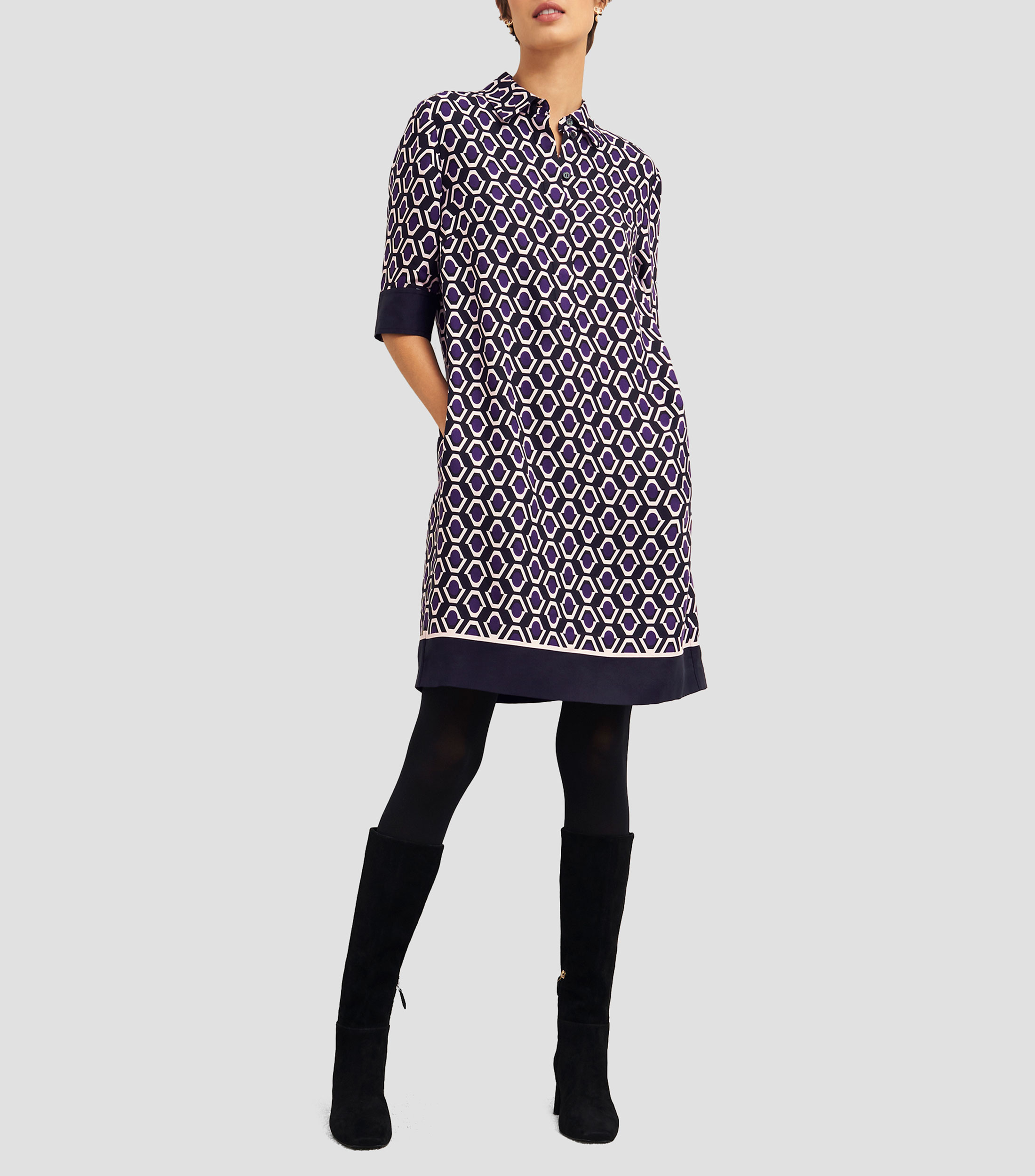 Vestido medio de manga corta estampado Mujer