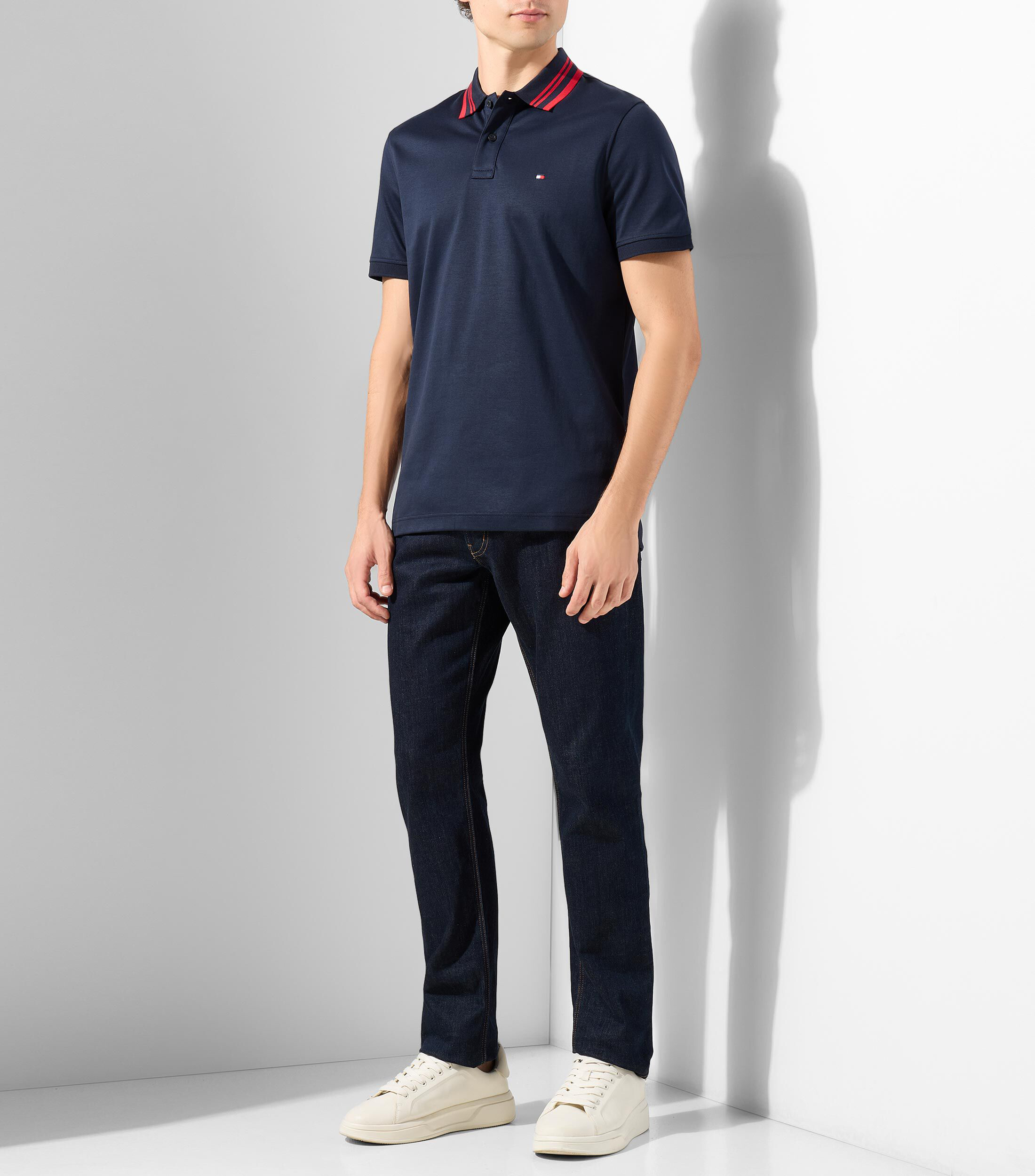 Playera tipo polo manga corta lisa Hombre