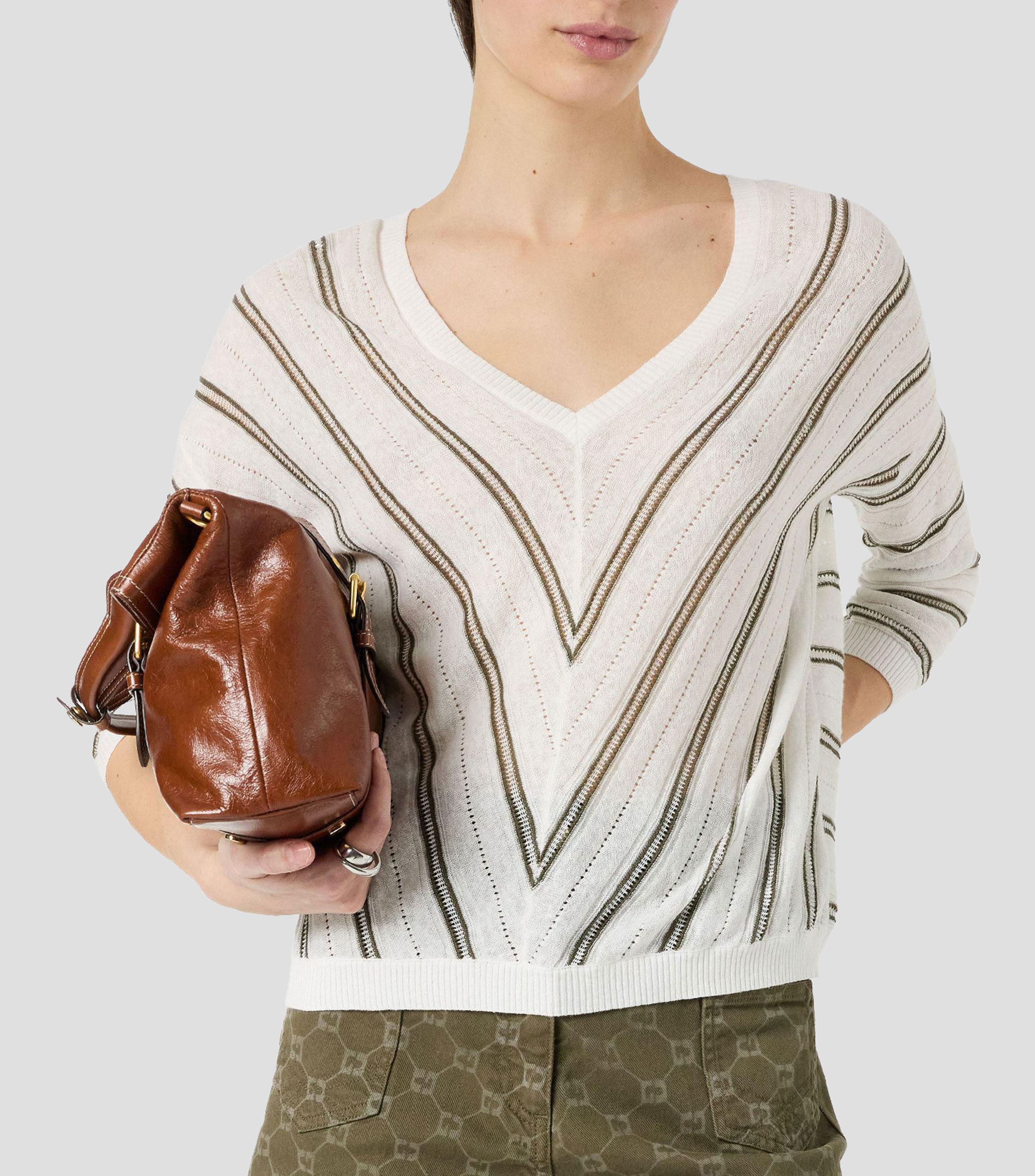 Suéter cuello V Mujer
