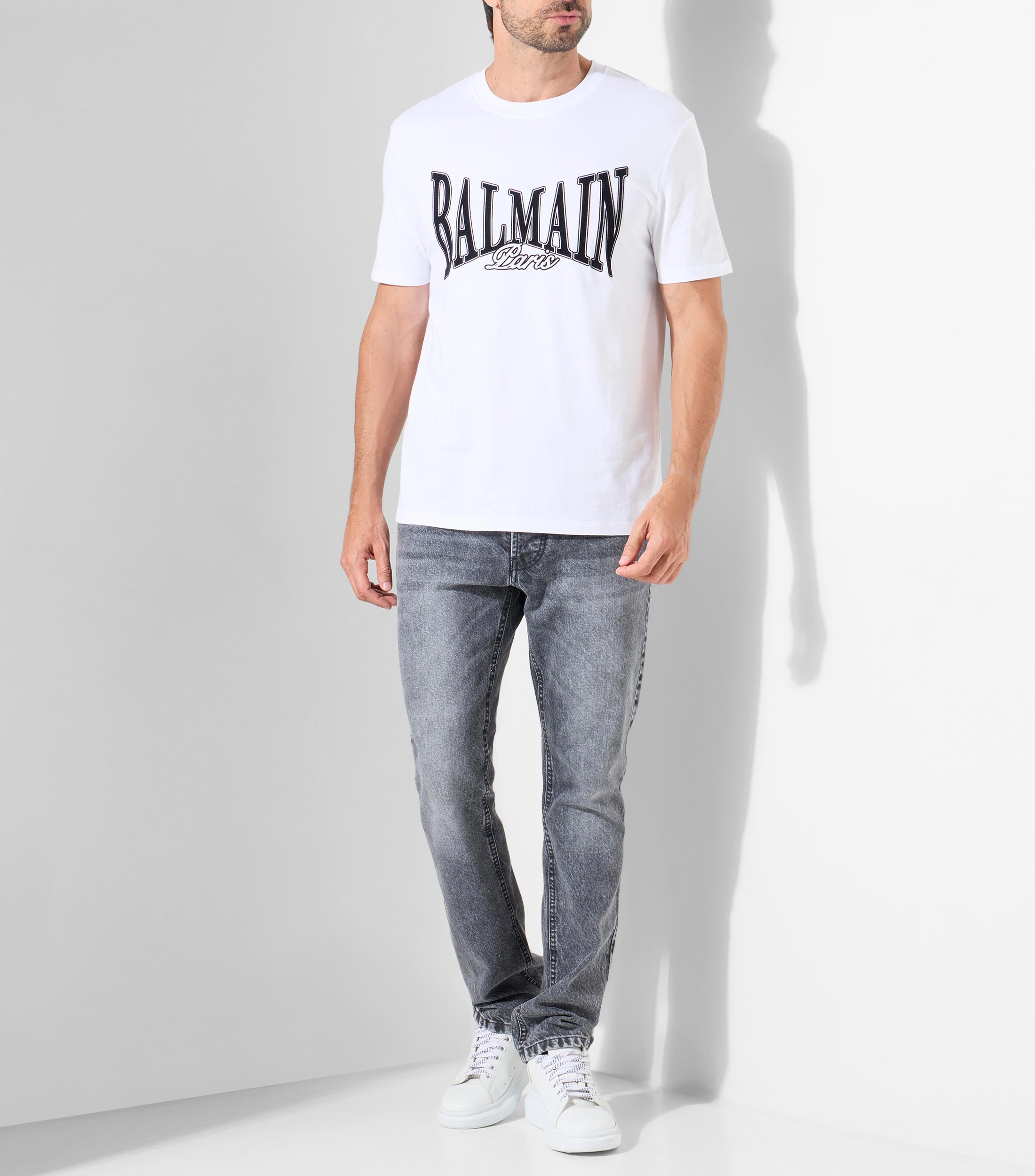 Playera cuello redondo manga corta estampada Hombre