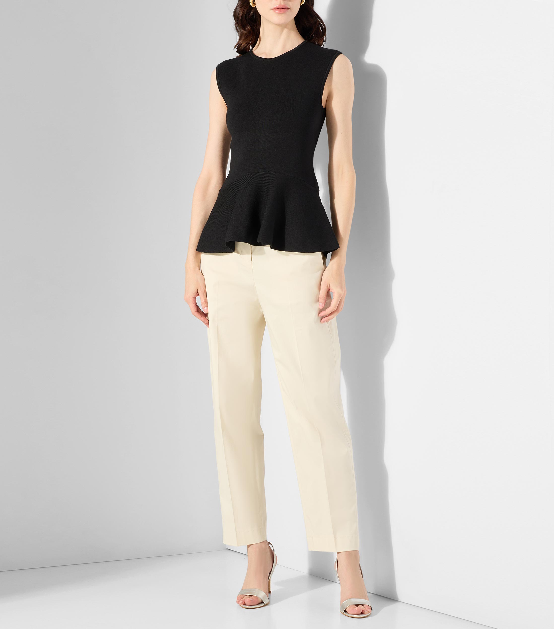 Blusa sin mangas con dobladillo de péplum Mujer