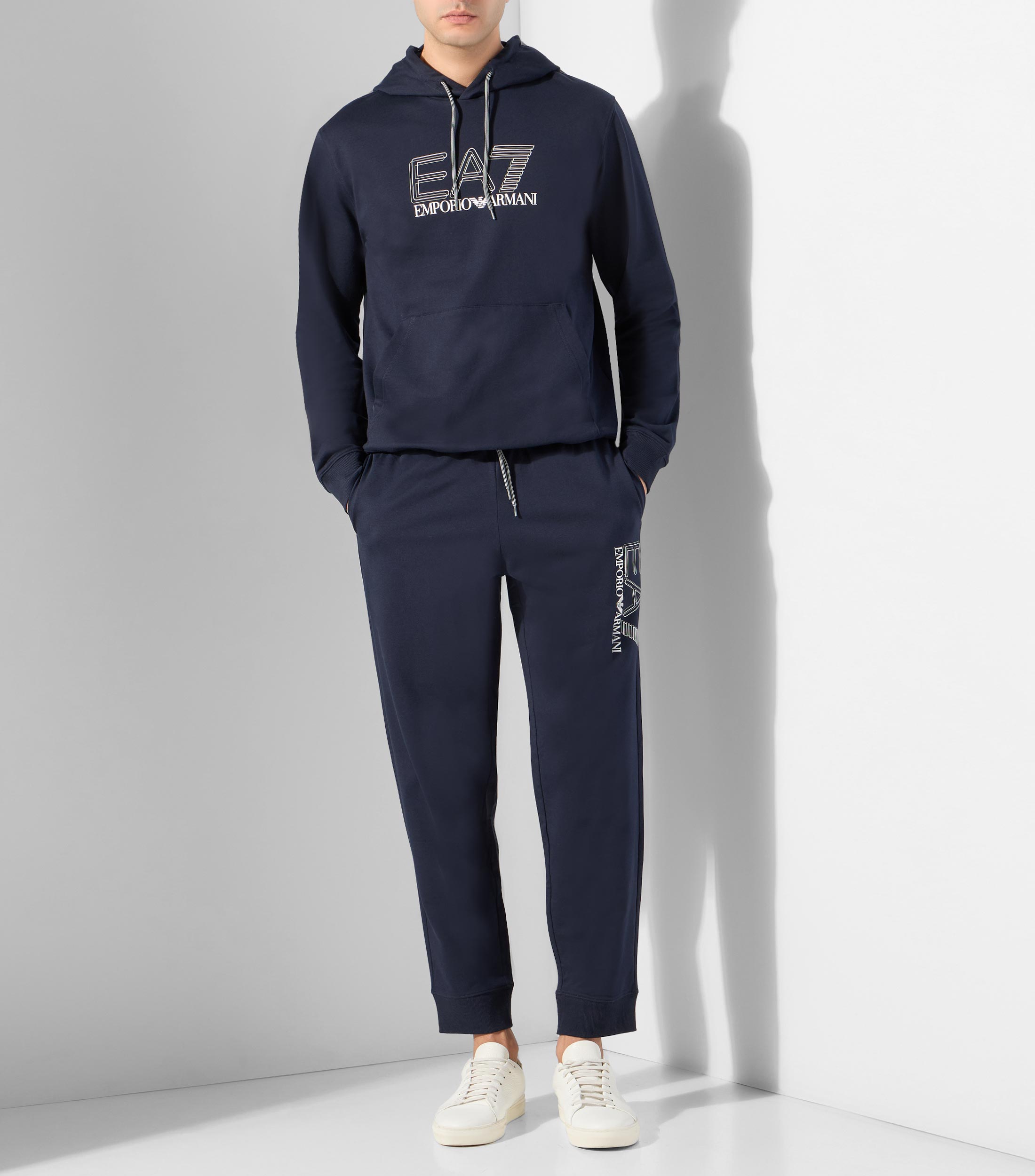 Sudadera canguro con capucha Hombre