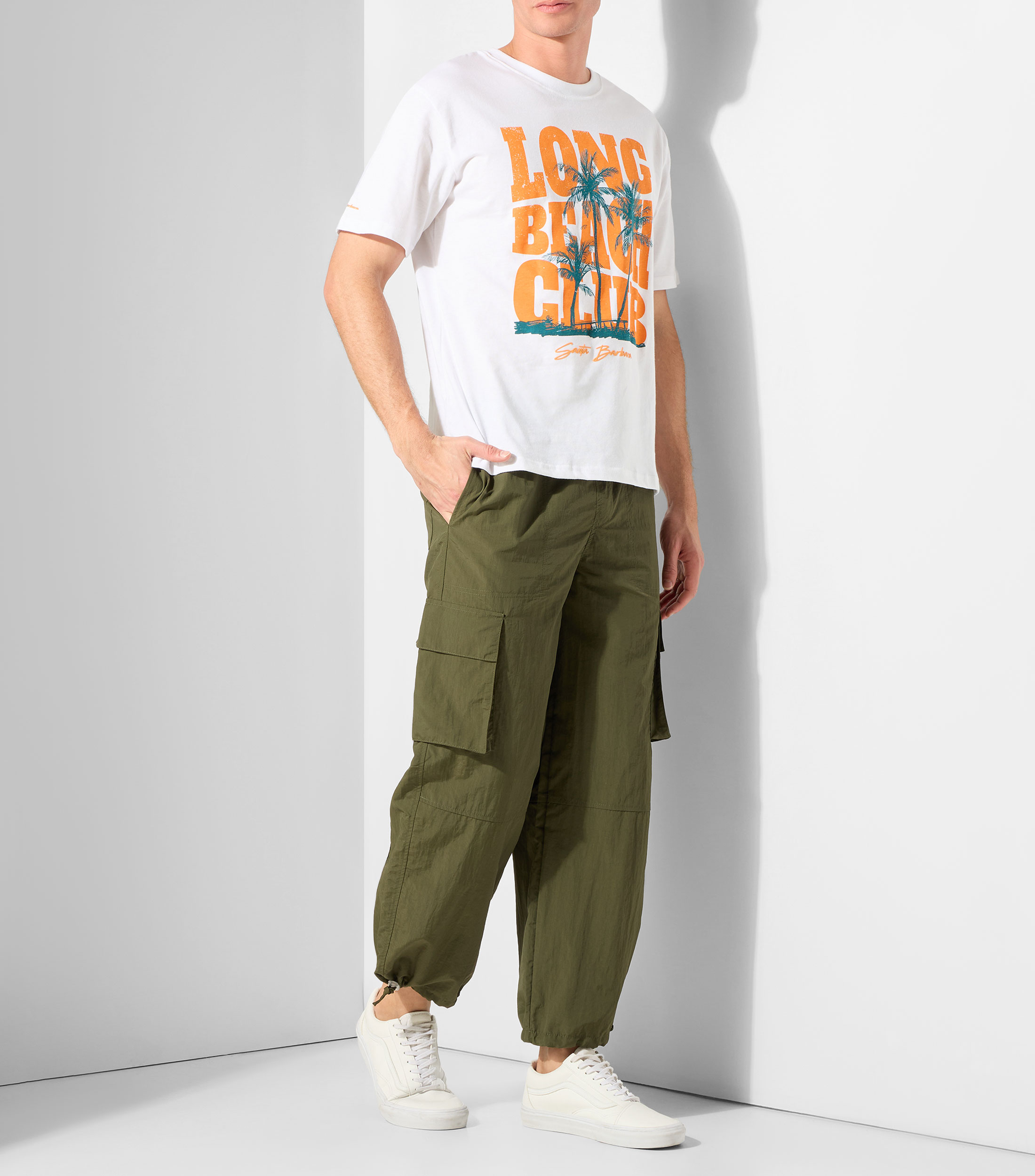 Playera de cuello redondo con manga corta estampada Hombre
