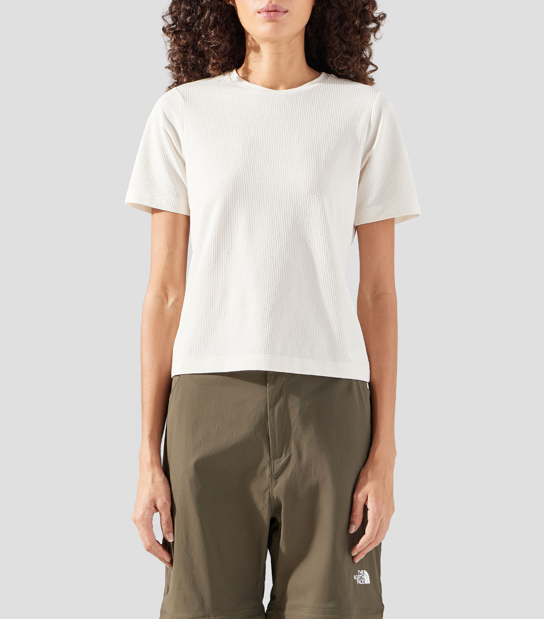 Playera Golden Ridge cuello redondo manga corta fantasía Mujer