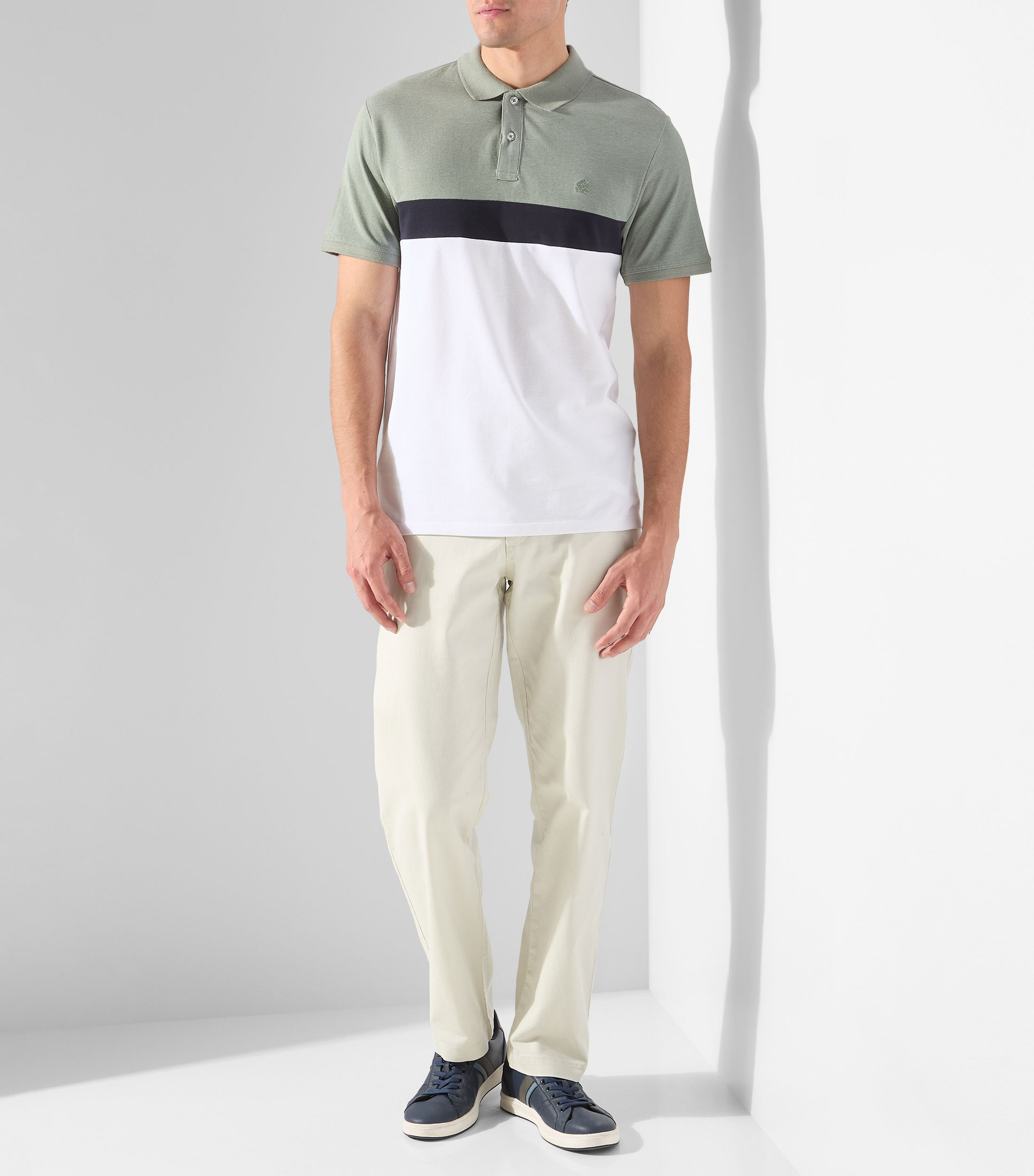 Playera tipo Polo manga corta con franja Hombre