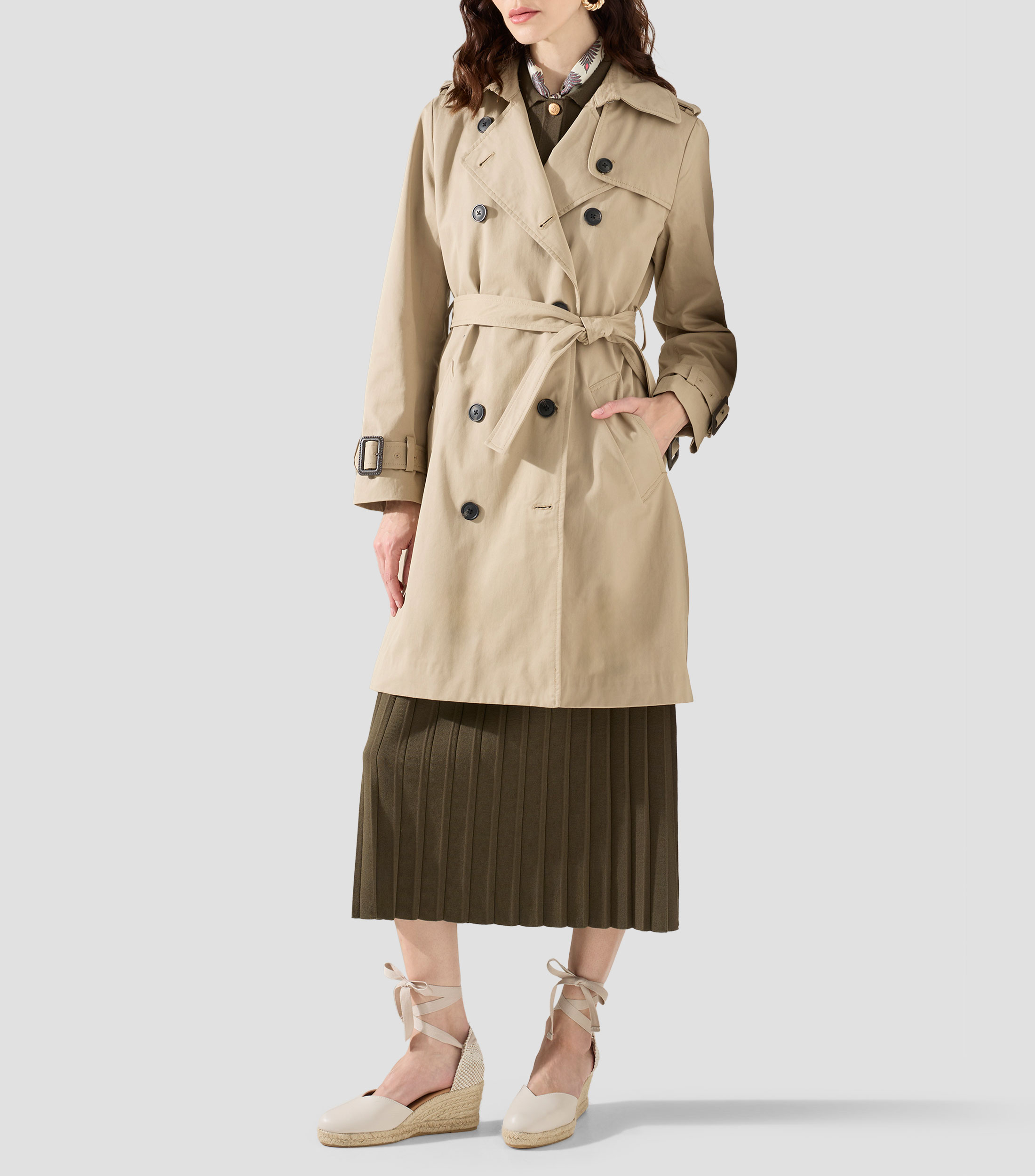 Abrigo midi con botones y cinta Mujer