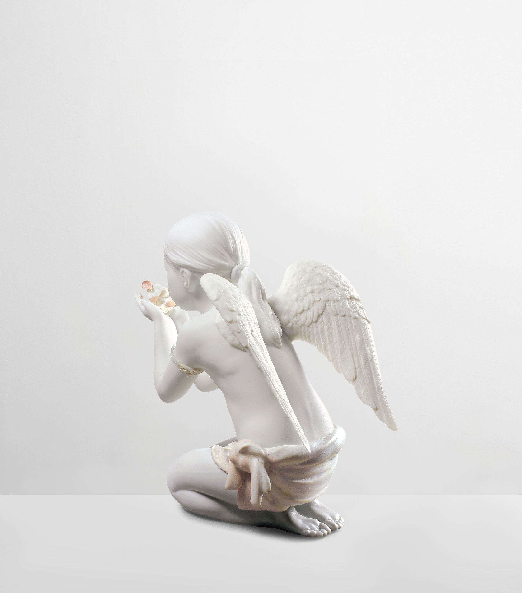 Escultura Un Soplo a la Fantasía en porcelana