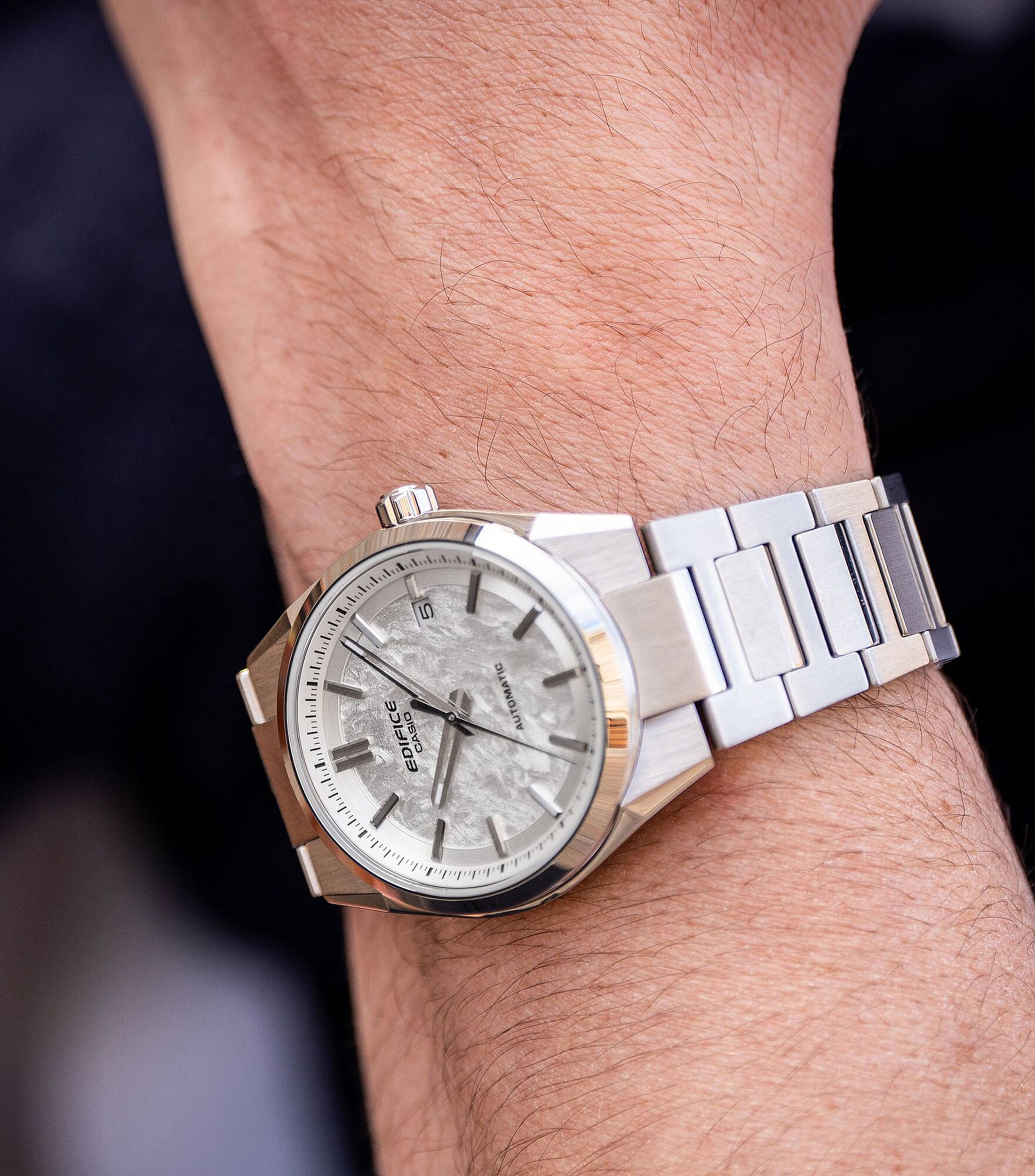 Reloj para Hombre Edifice Casual Plateado