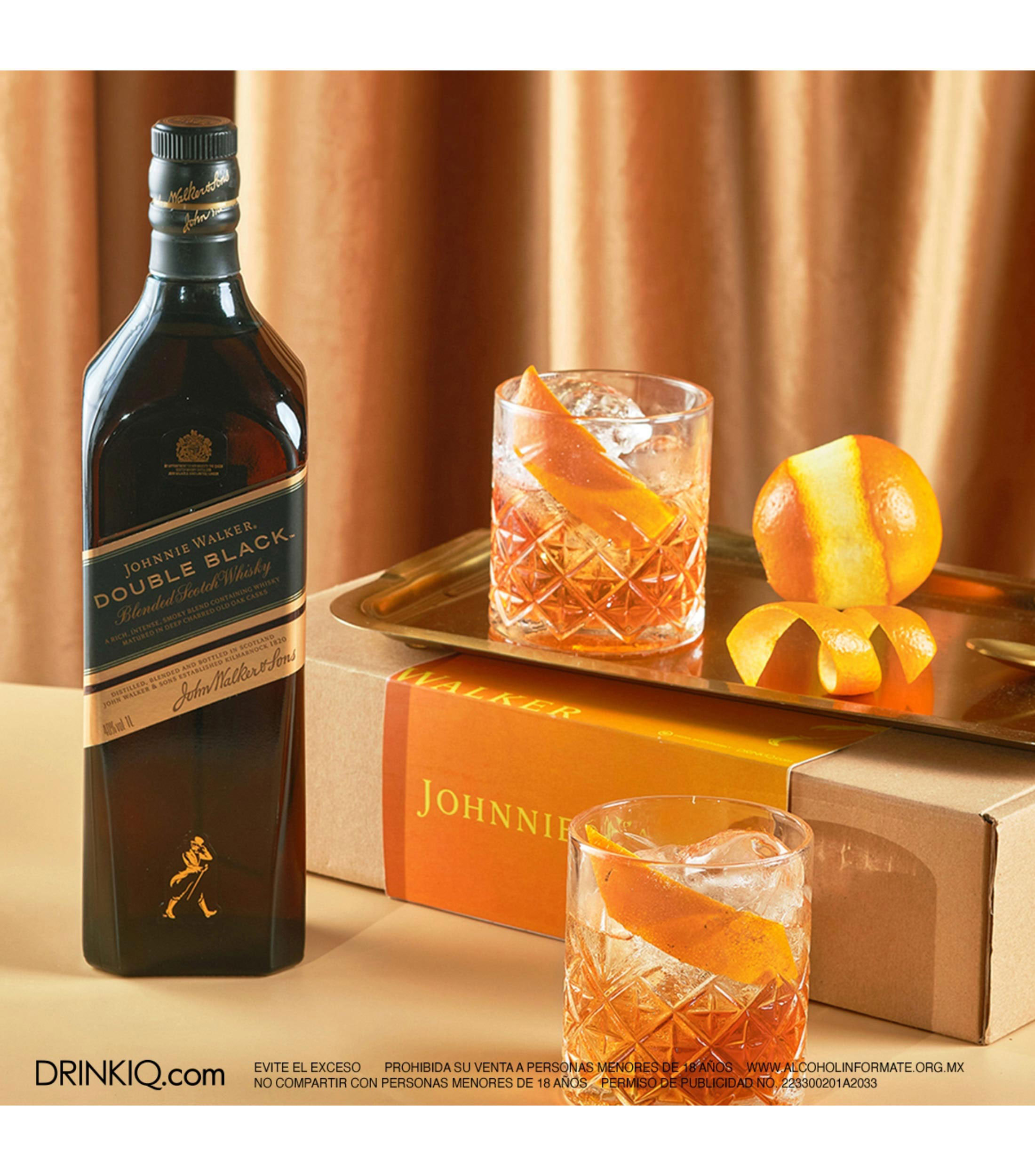 Whisky Johnnie Walker Double Black Blended Scotch 750 ml