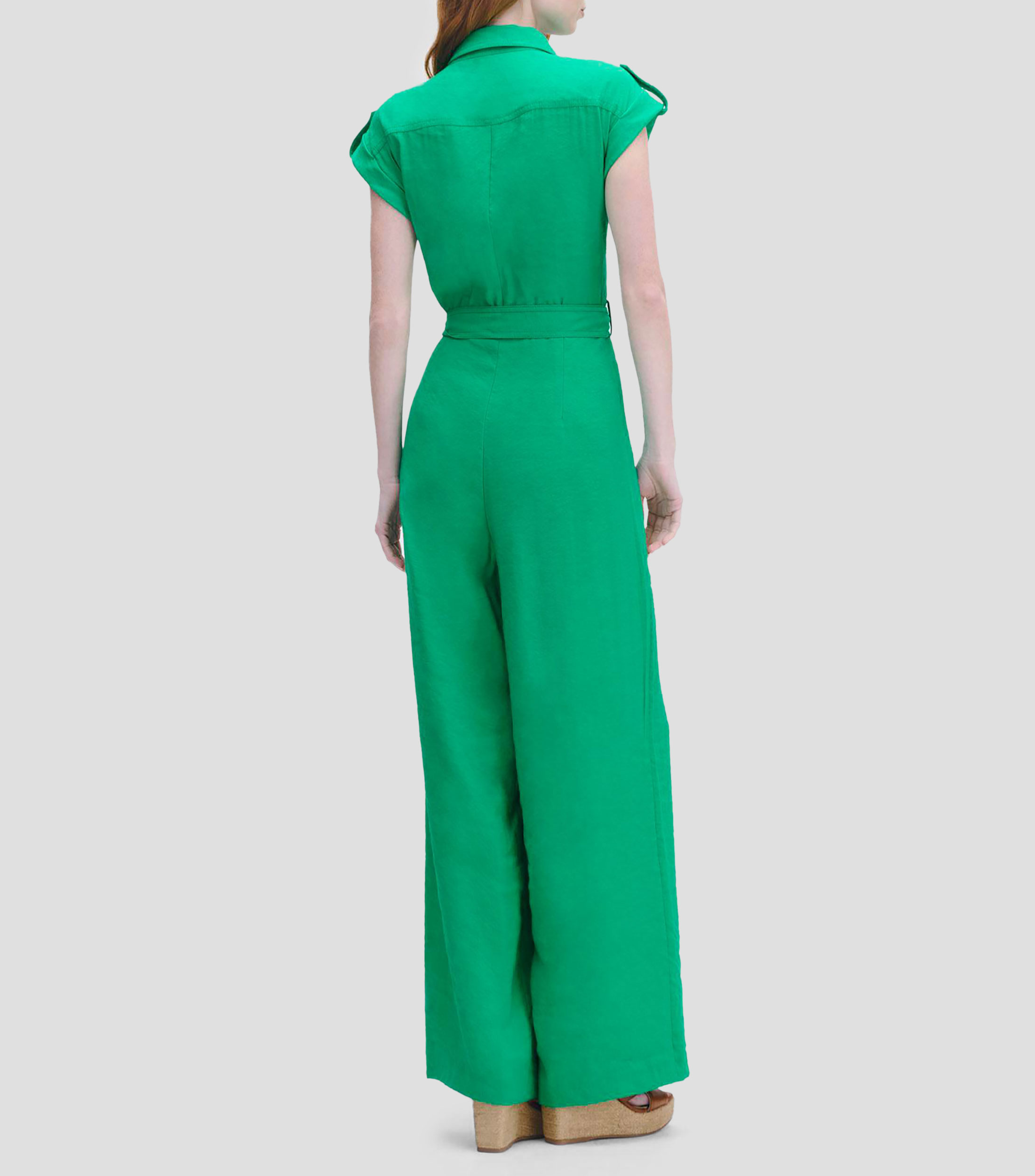 Jumpsuit Recto Fluido Verde Trébol Cuello Camisero Efecto Corrugado Manga Sisa con Charreteras mujer
