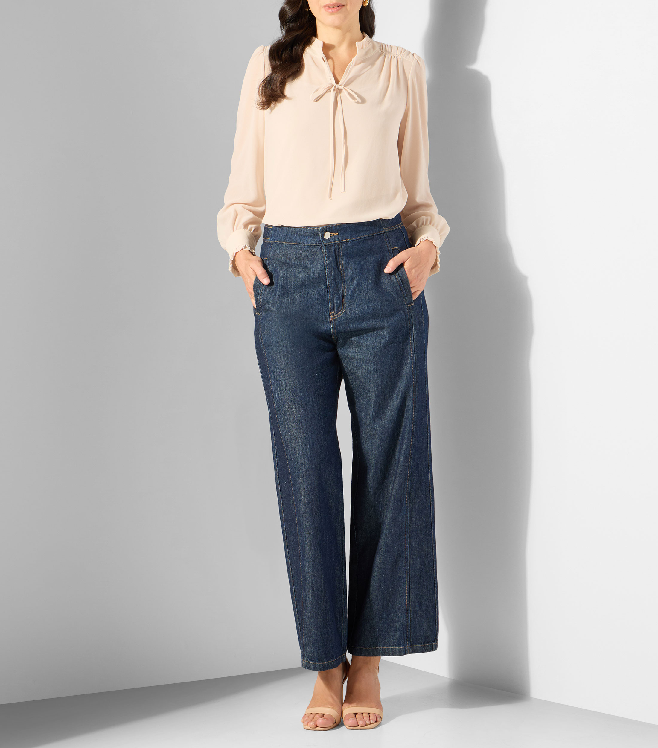 Jeans acampanado Mujer