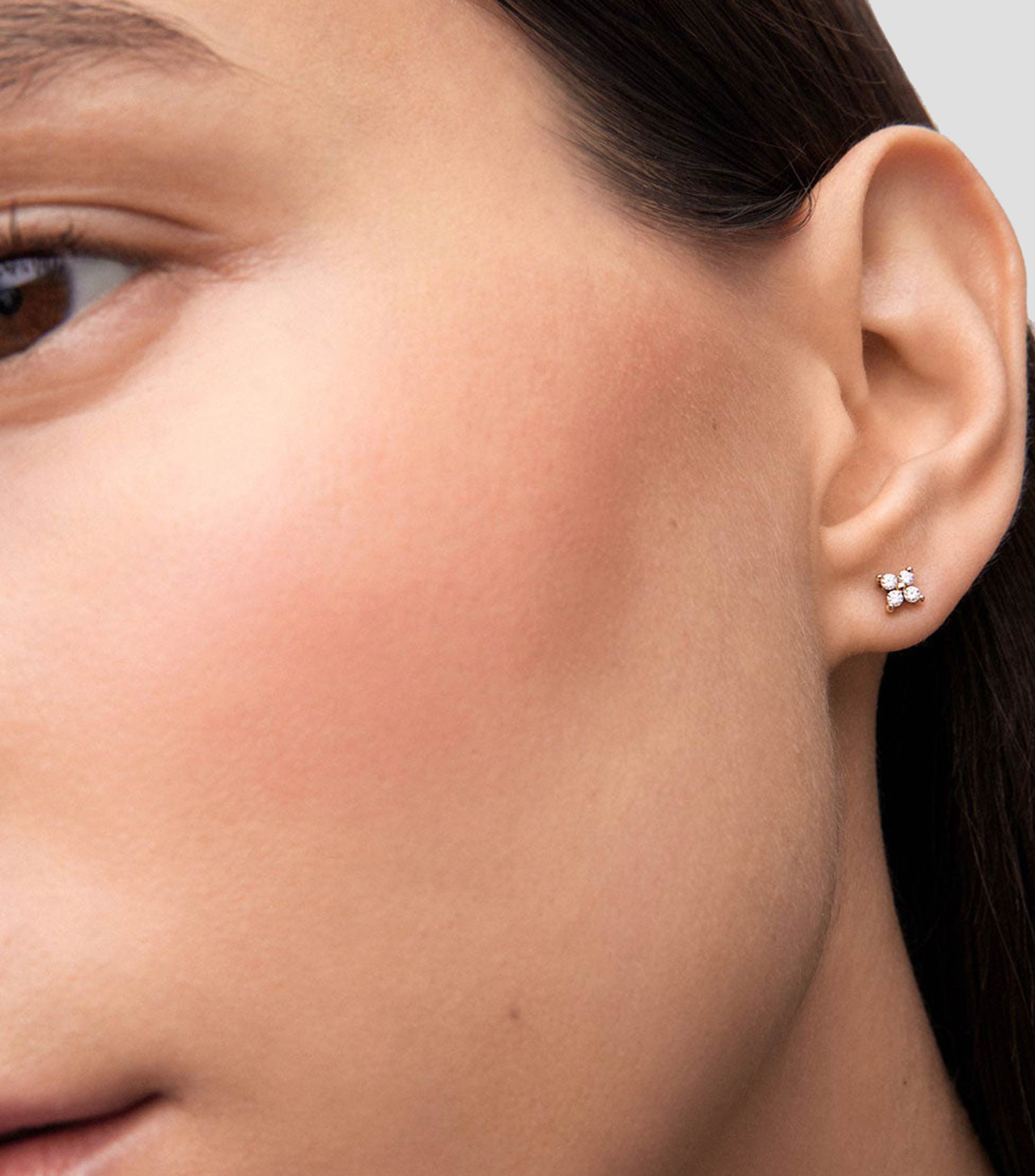 Aretes en oro de 18 kilates con diamantes Mujer
