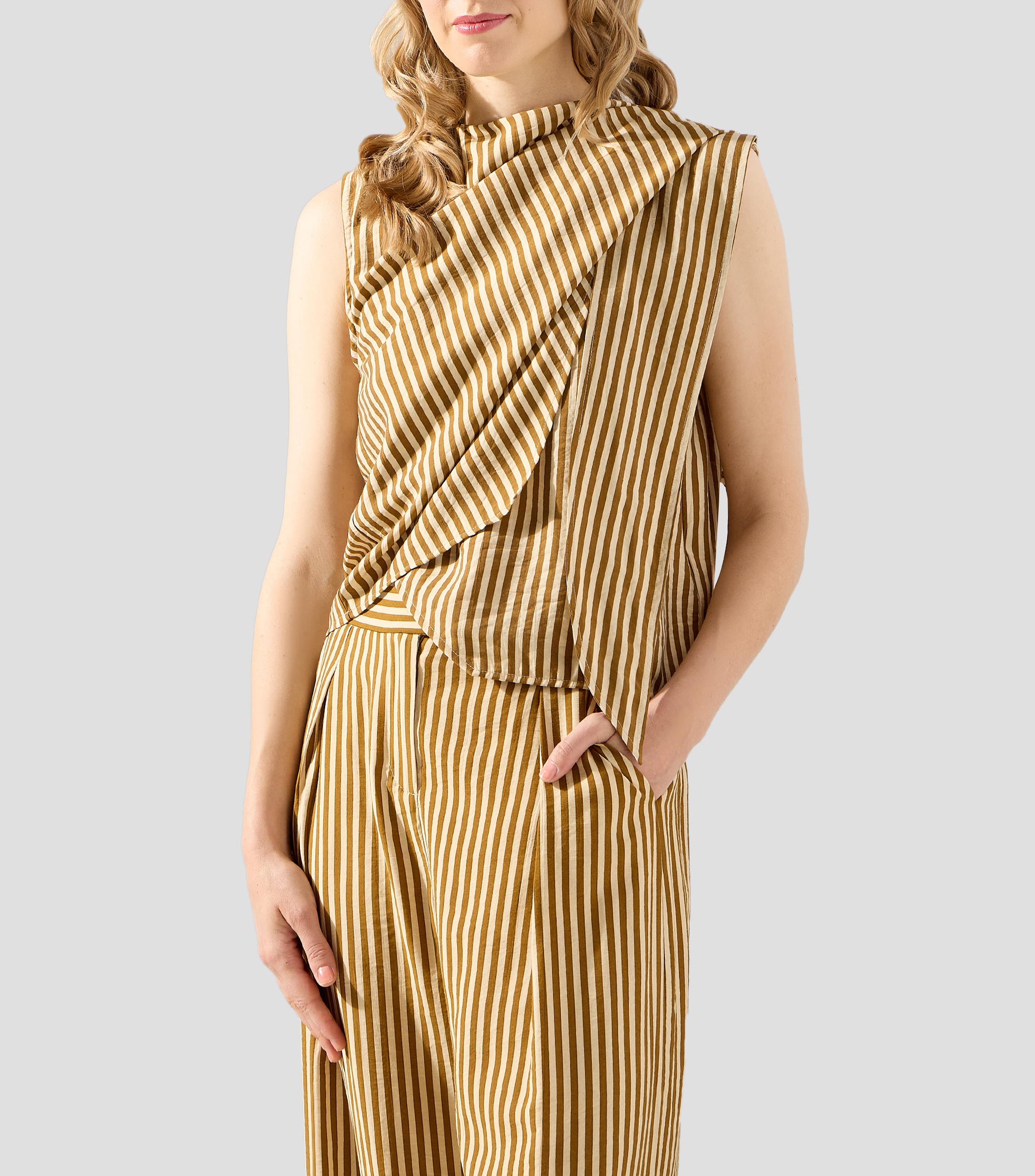 Blusa con rayas sin mangas Mujer