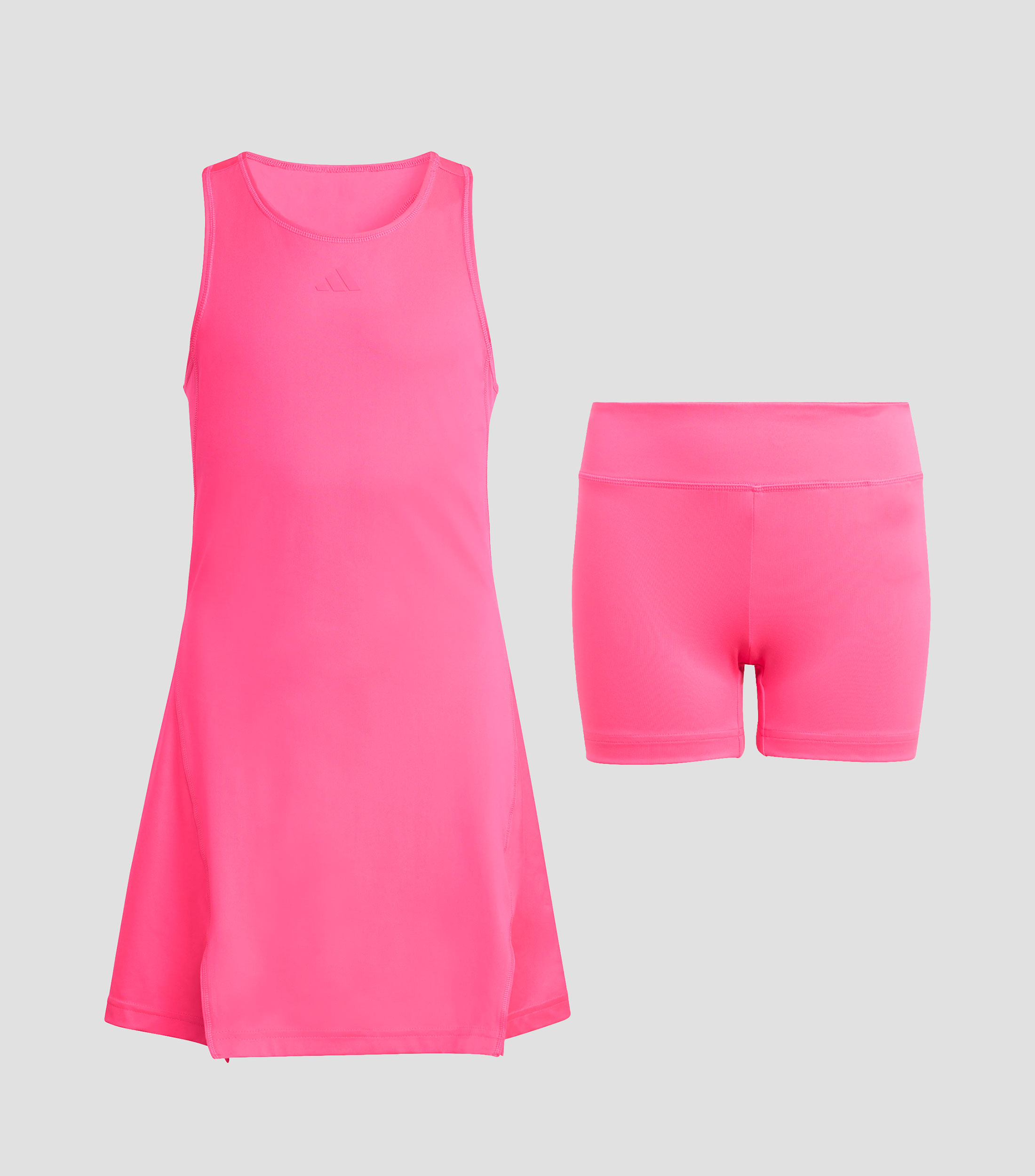 Conjunto deportivo Club Tennis Niña