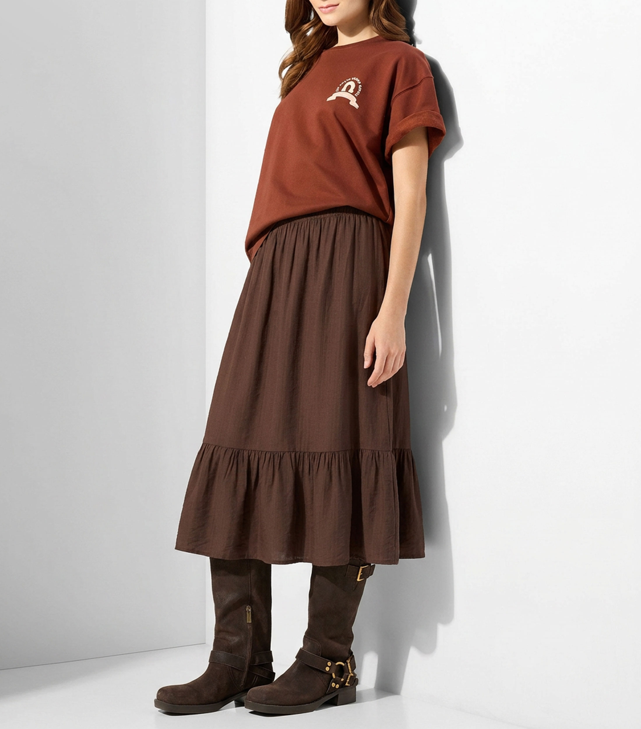 Falda midi recta lisa Mujer