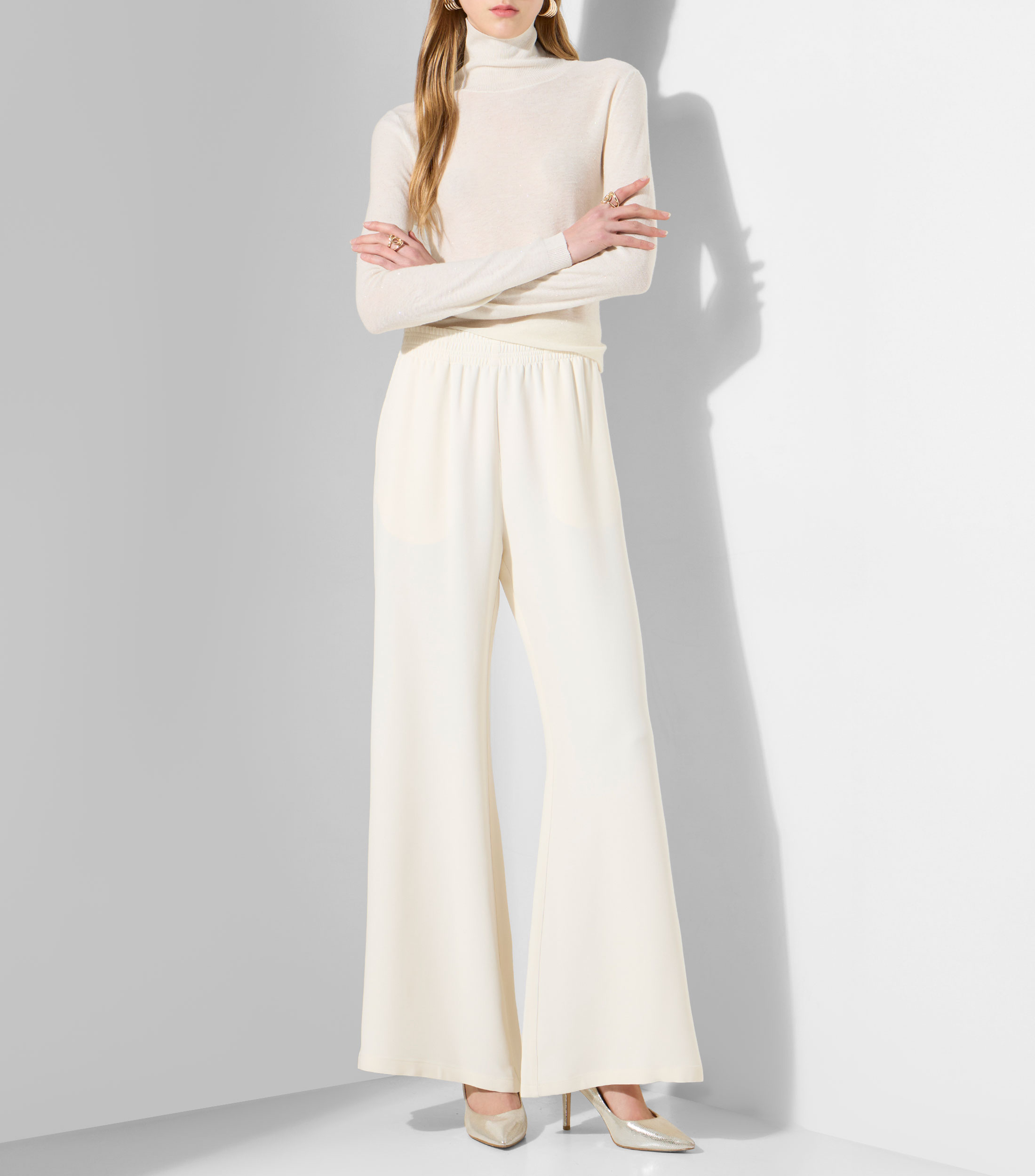 Suéter cuello alto Mujer