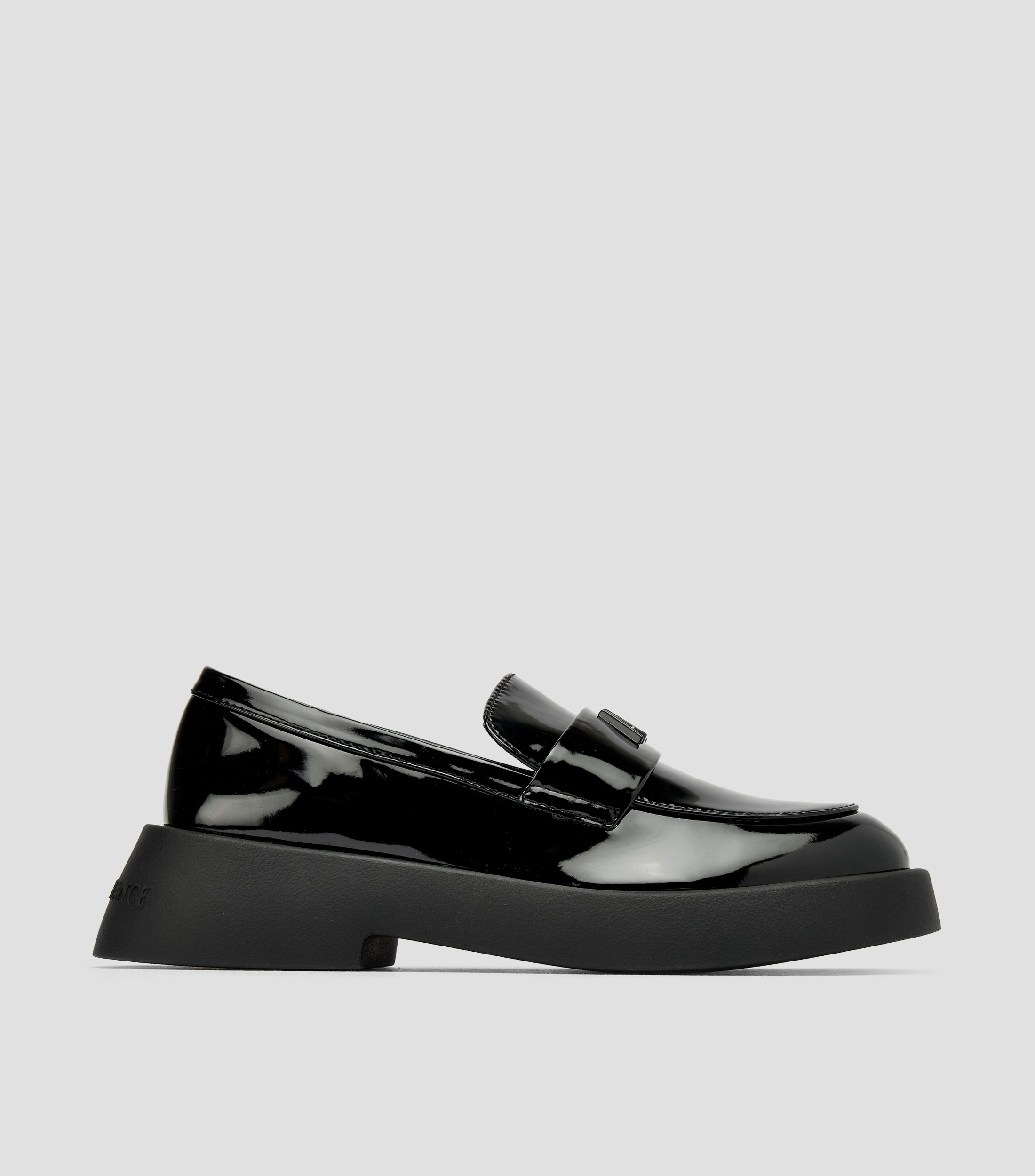 Mocasines con logotipo Mujer