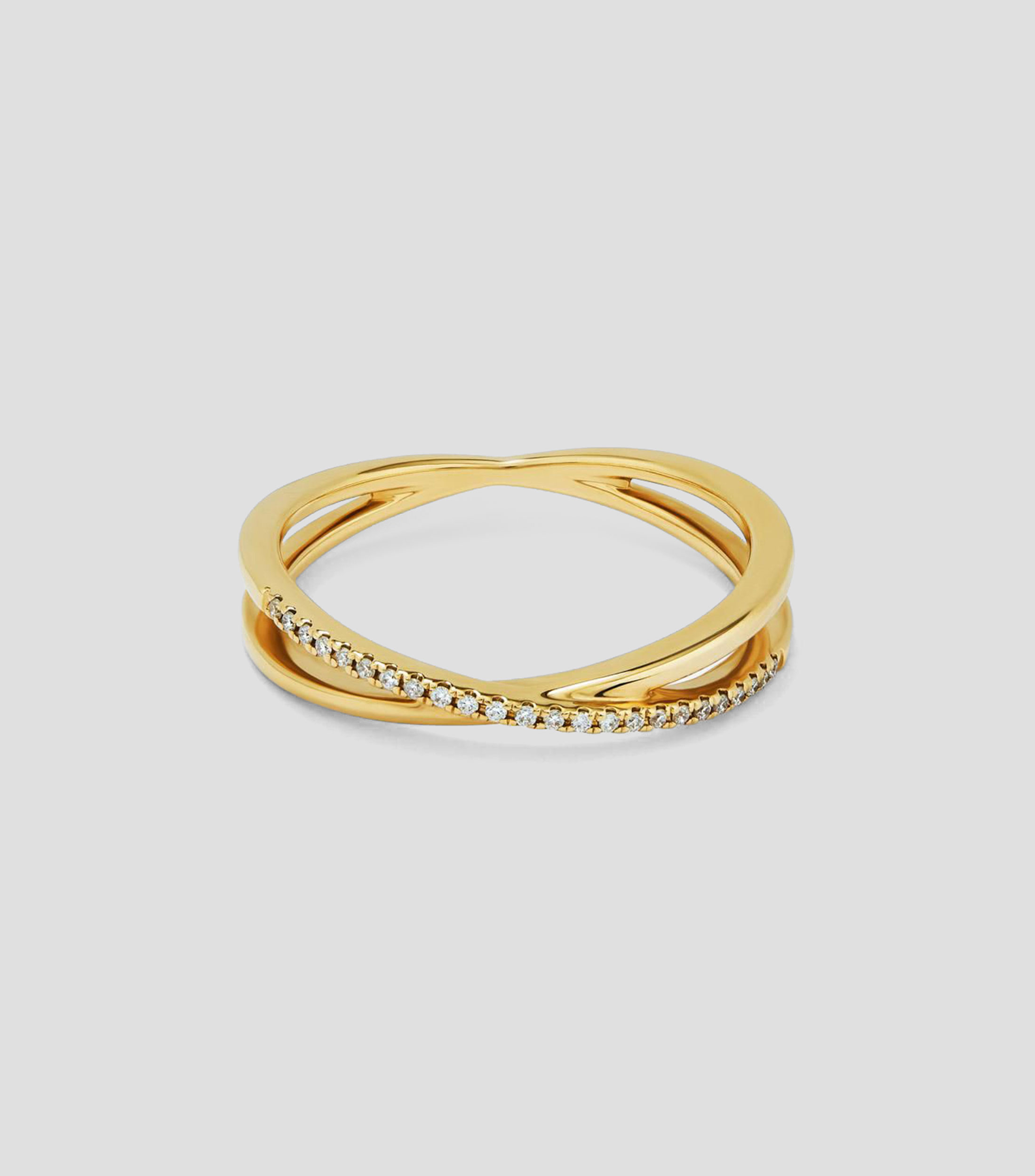 Anillo en oro amarillo de 18 kilates con diamantes Mujer