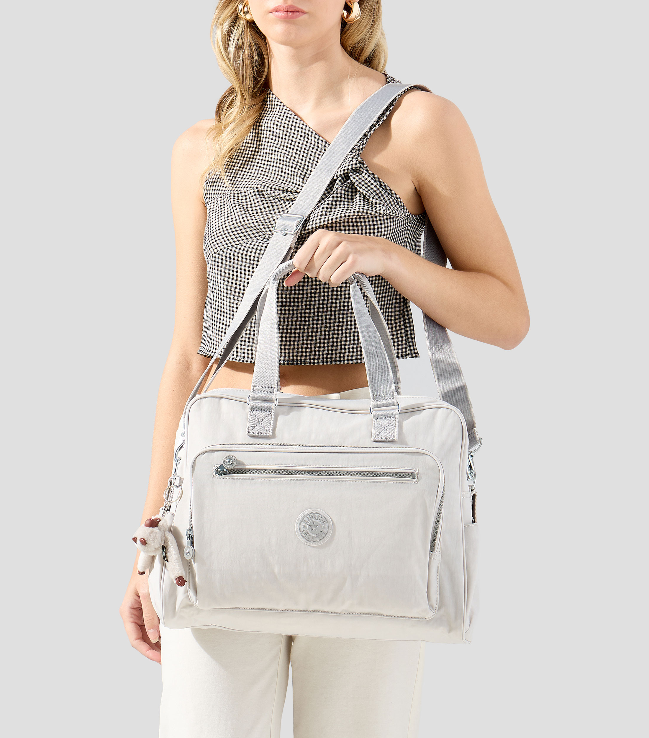 Pañalera tote lisa