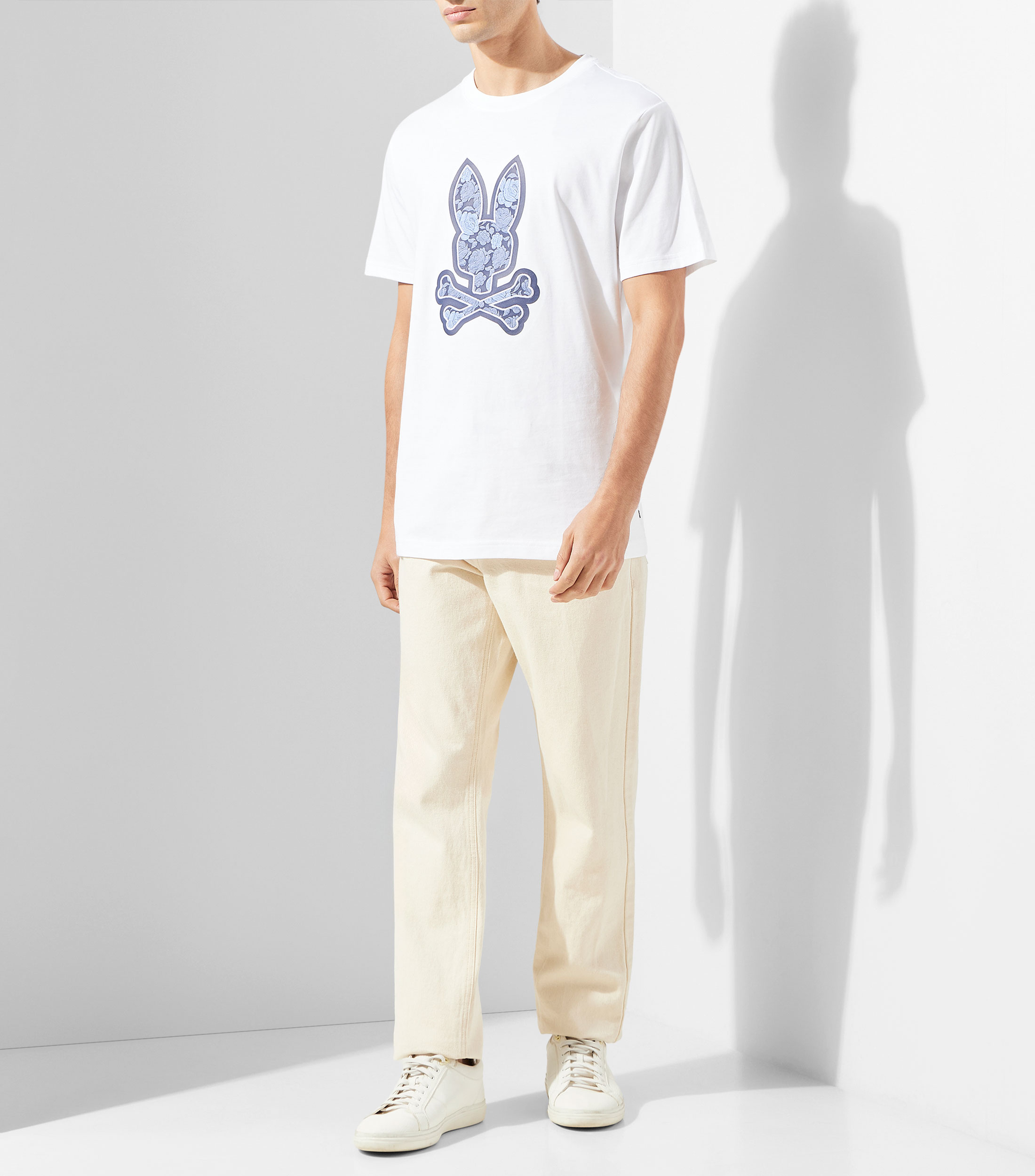 Playera cuello redondo manga corta estampada Hombre