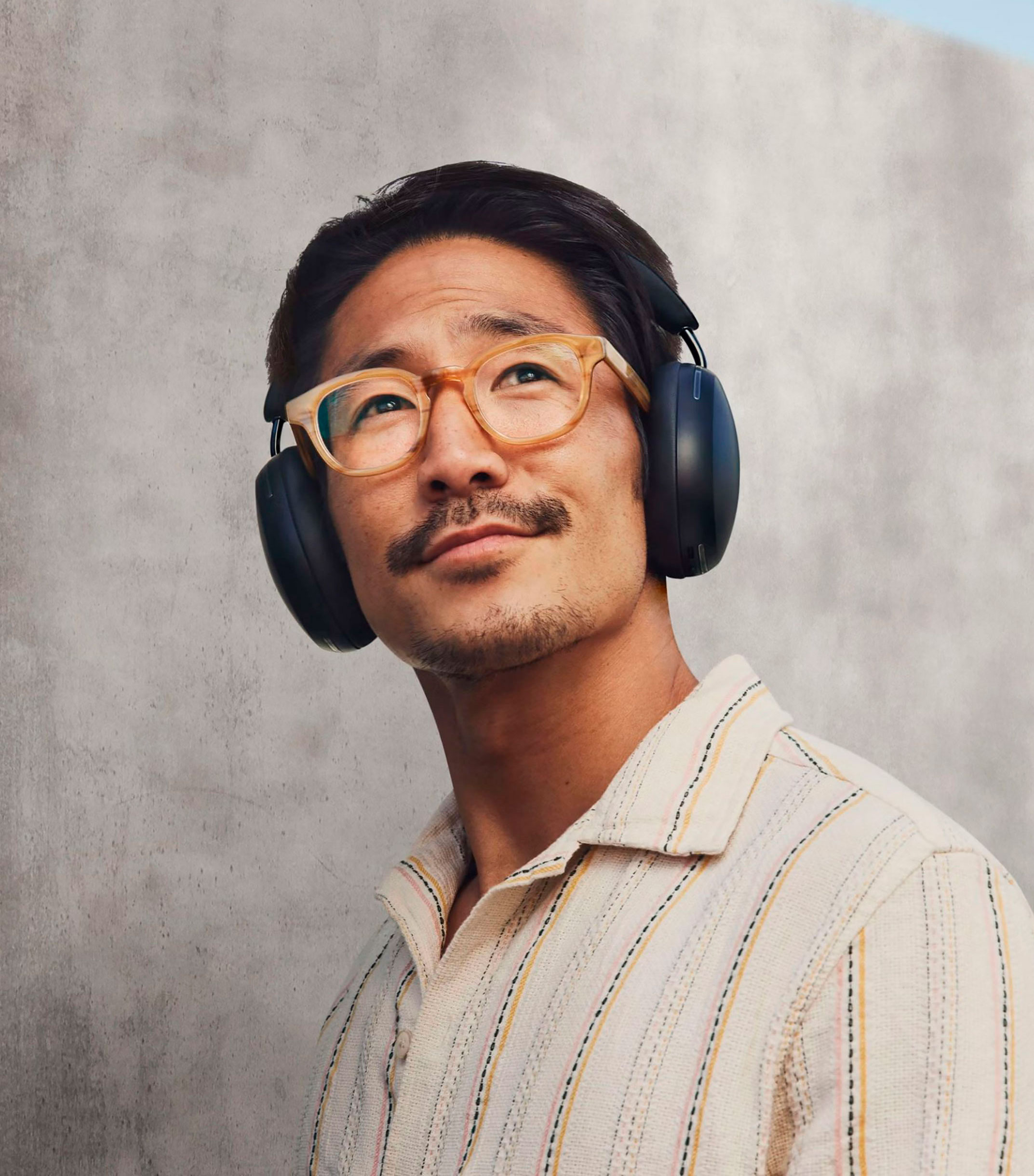 Audífonos Inalámbricos Bluetooth Ace Over-Ear Negros