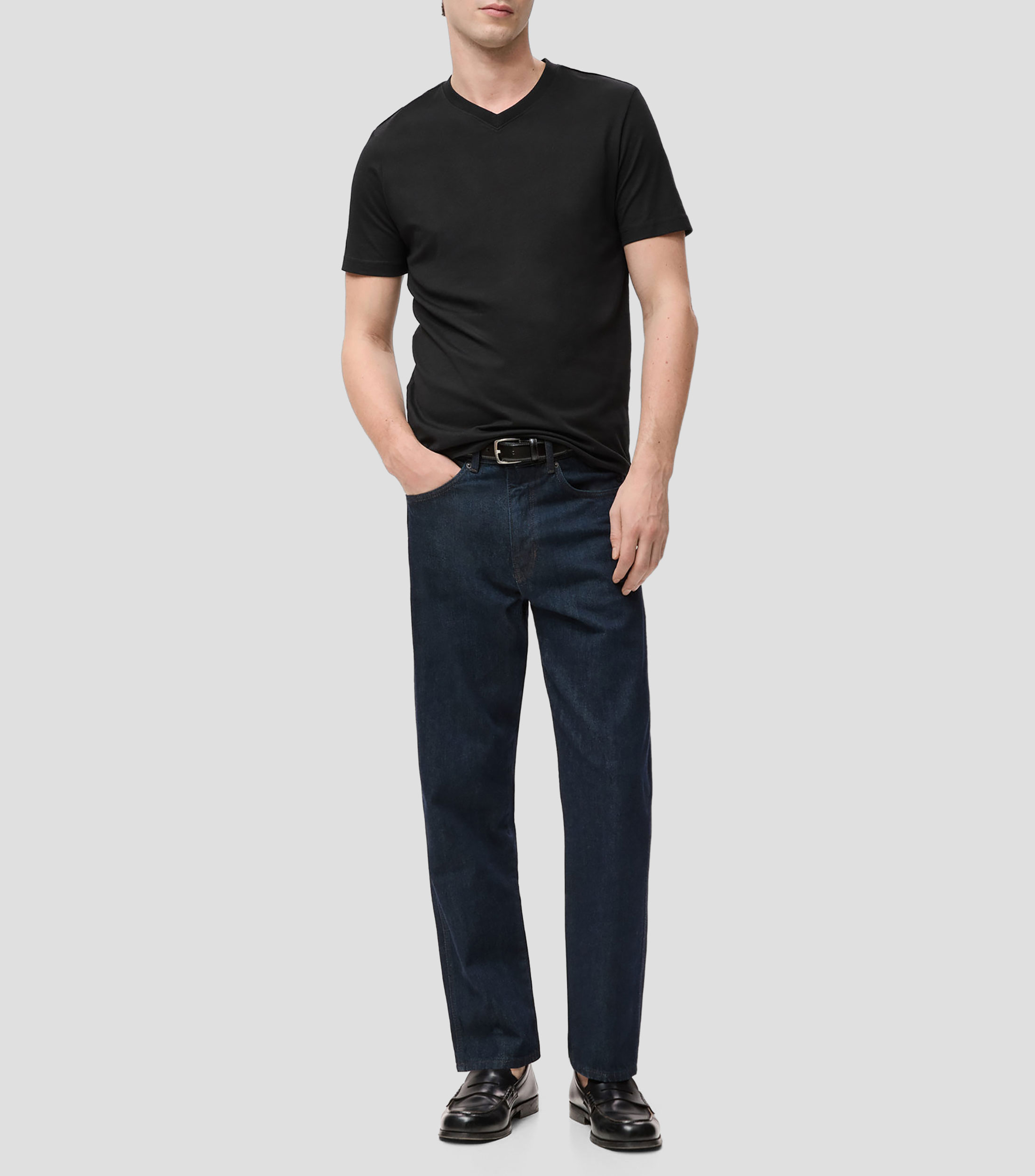 Playera cuello V manga corta lisa Hombre