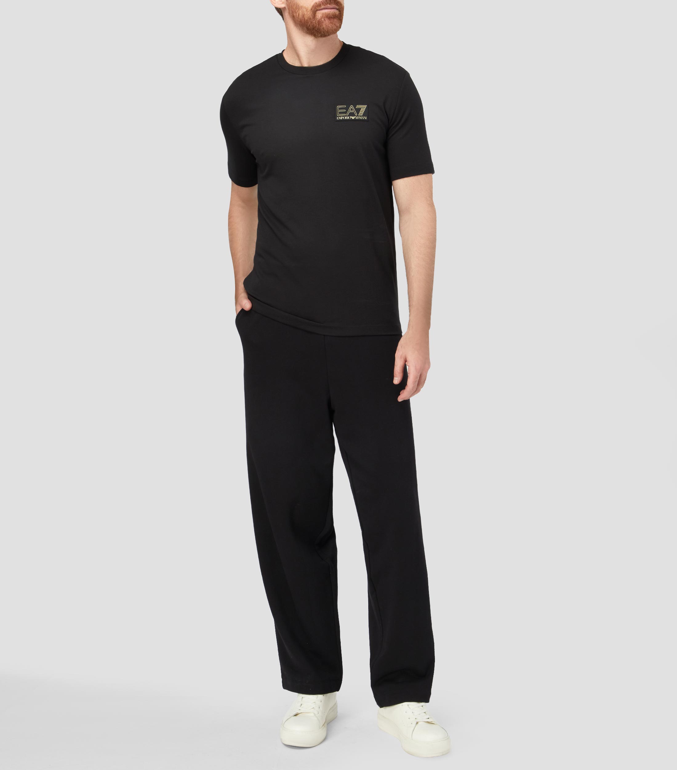 Playera cuello redondo manga corta lisa Hombre