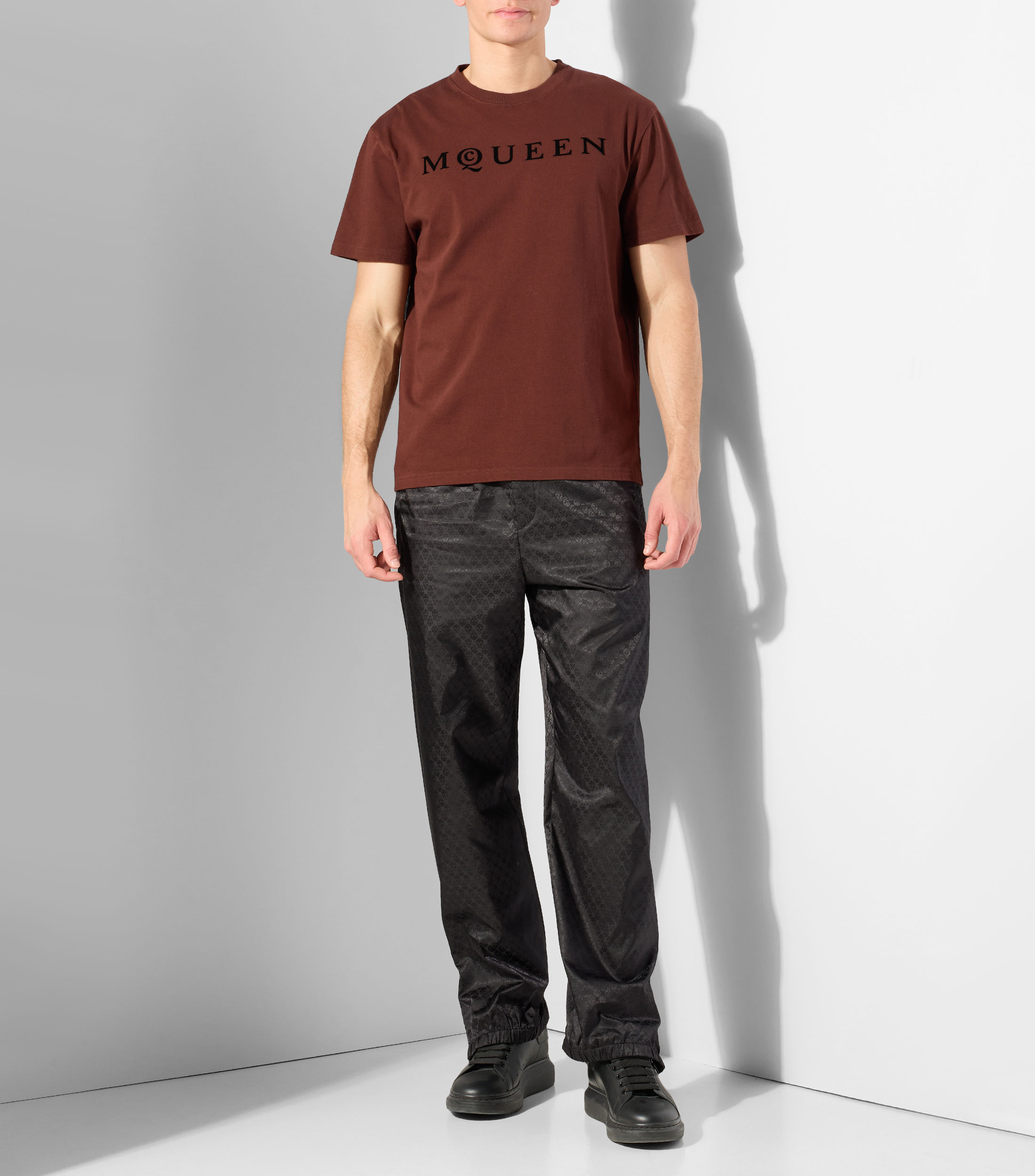 Playera de cuello redondo con manga corta estampada Hombre