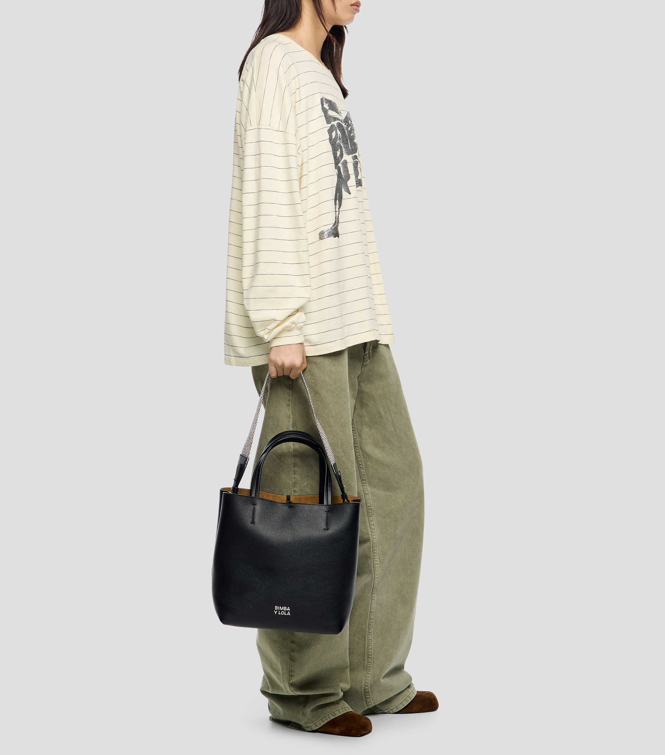 Bolsa tote en piel vacuna con logotipo Mujer