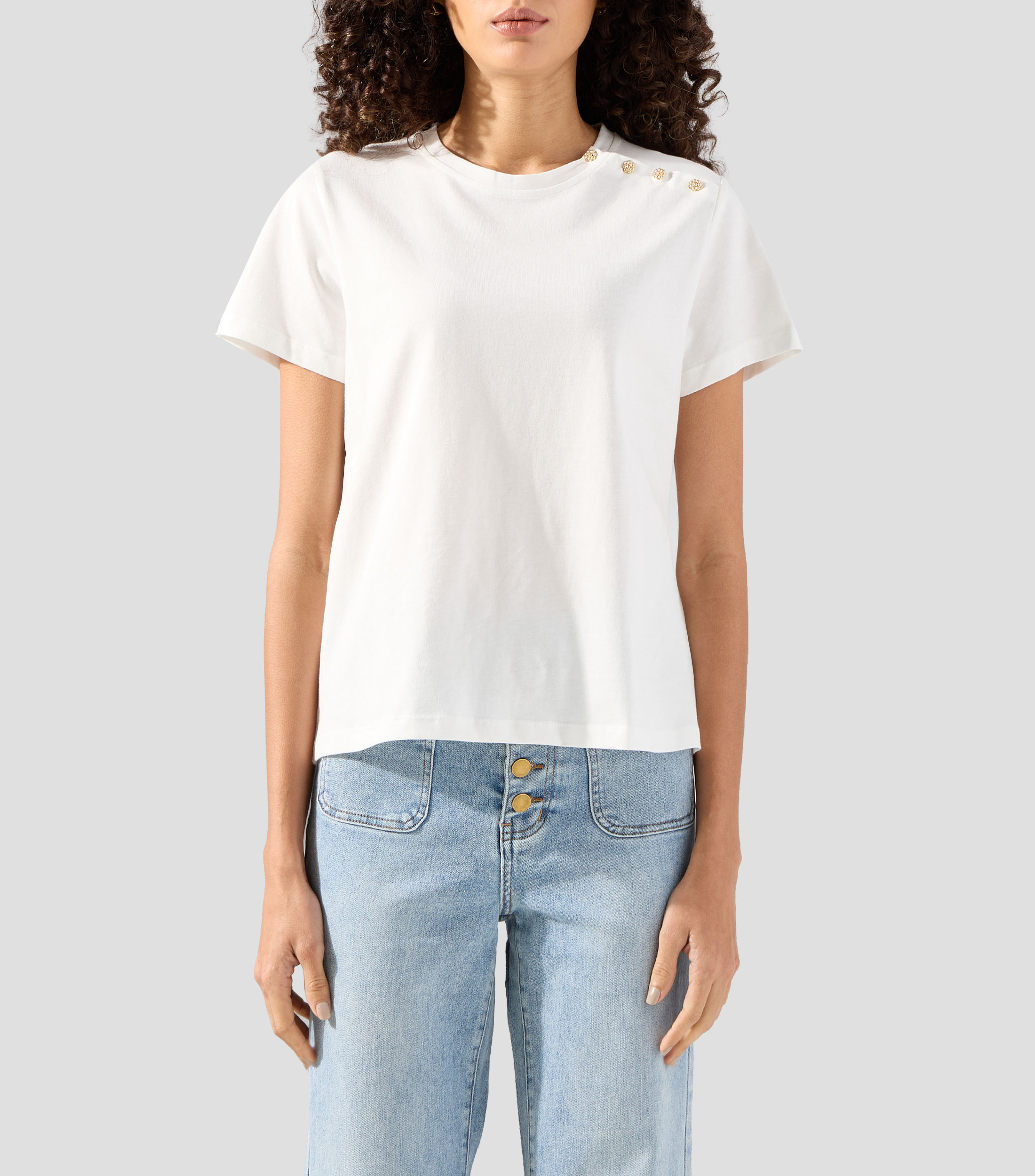 Playera cuello redondo manga corta lisa Mujer
