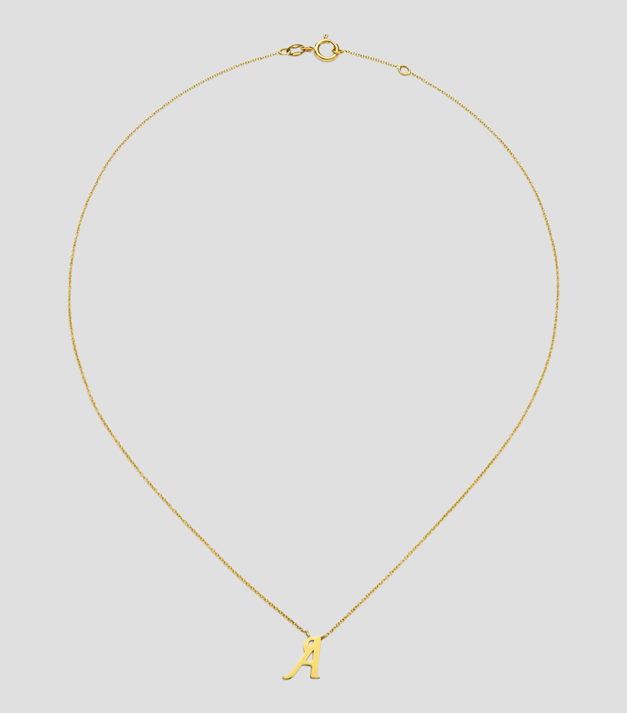 Collar en Oro amarillo de 18 Kilates con letra A Mujer
