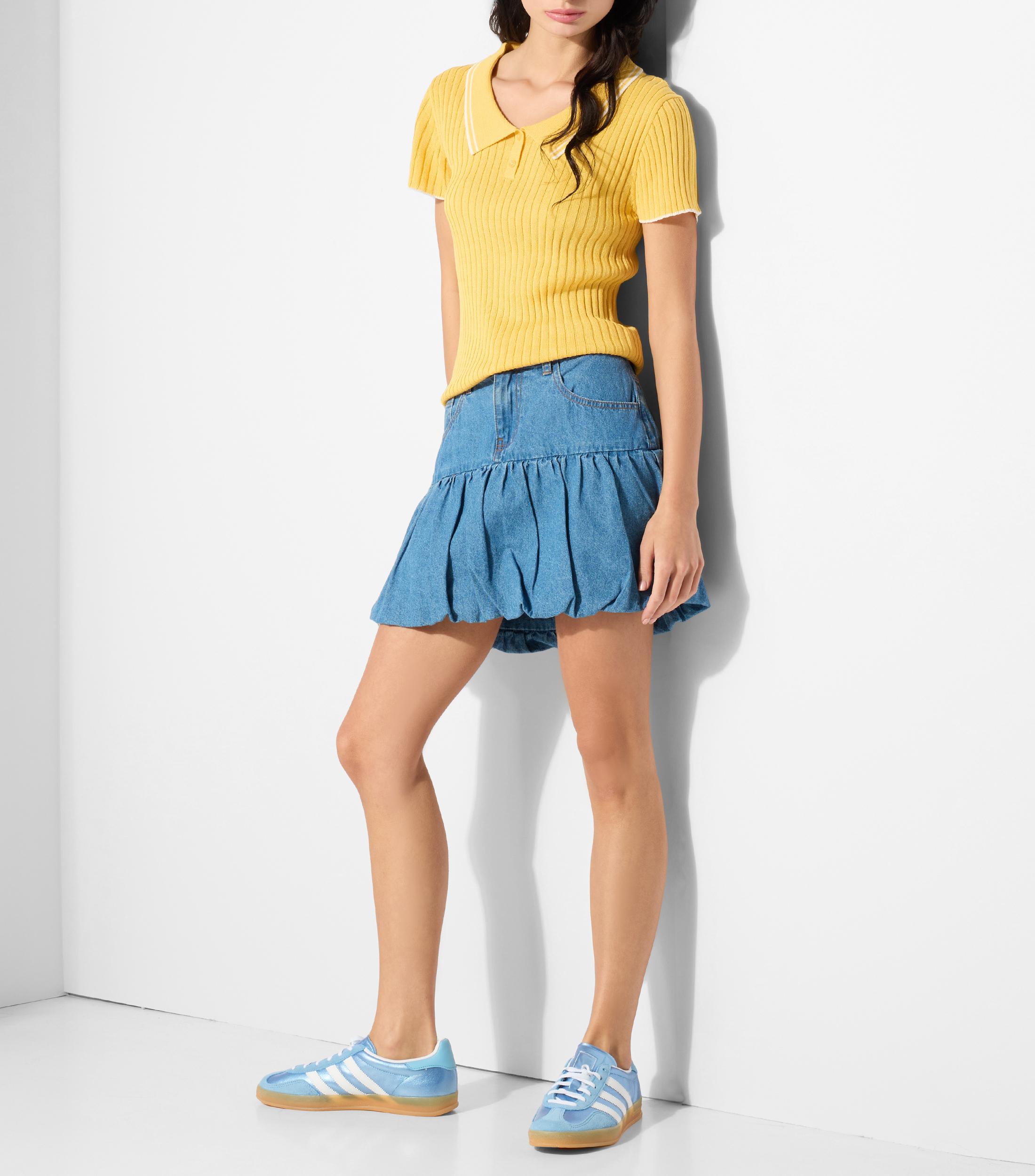 Playera tipo polo manga corta lisa Mujer