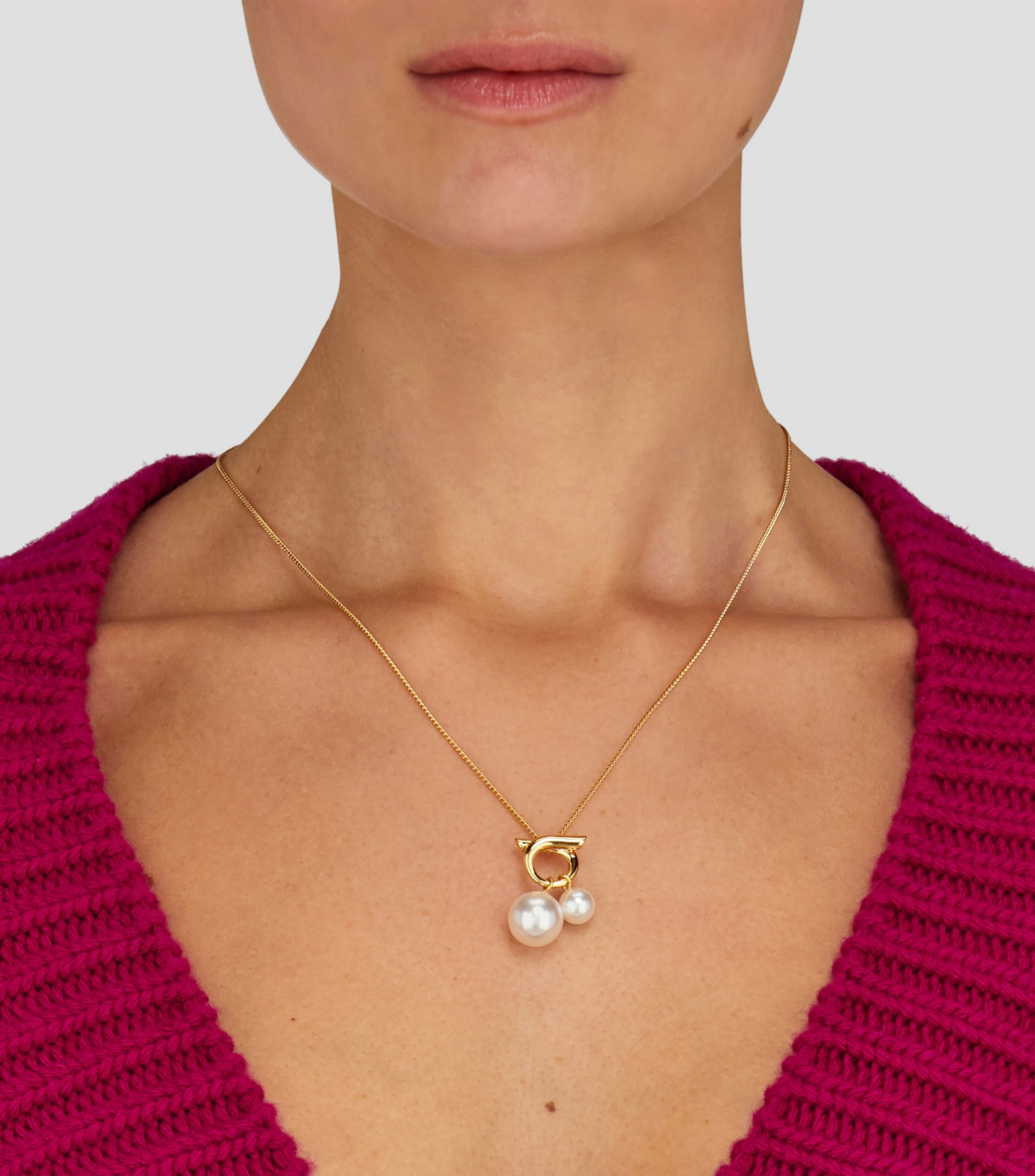 Collar dorado Mujer