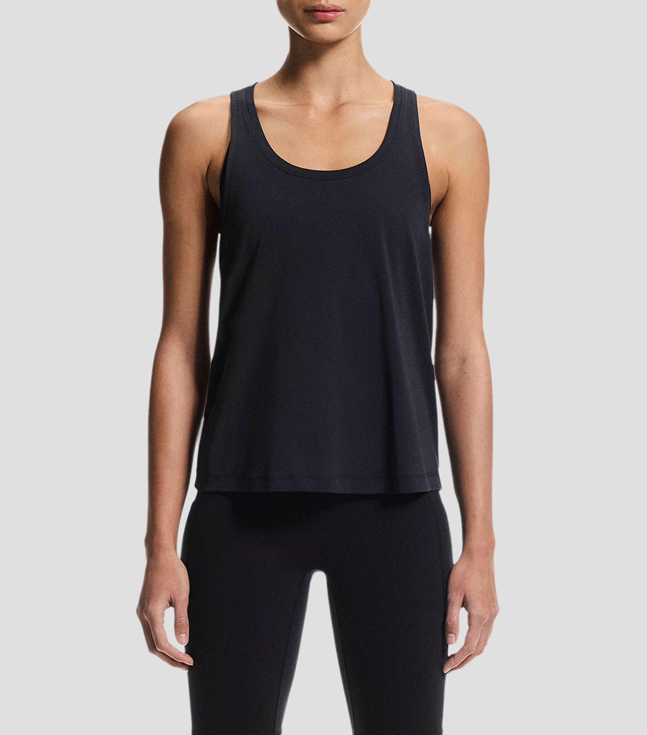 Tank para entrenamiento Focus liso Mujer