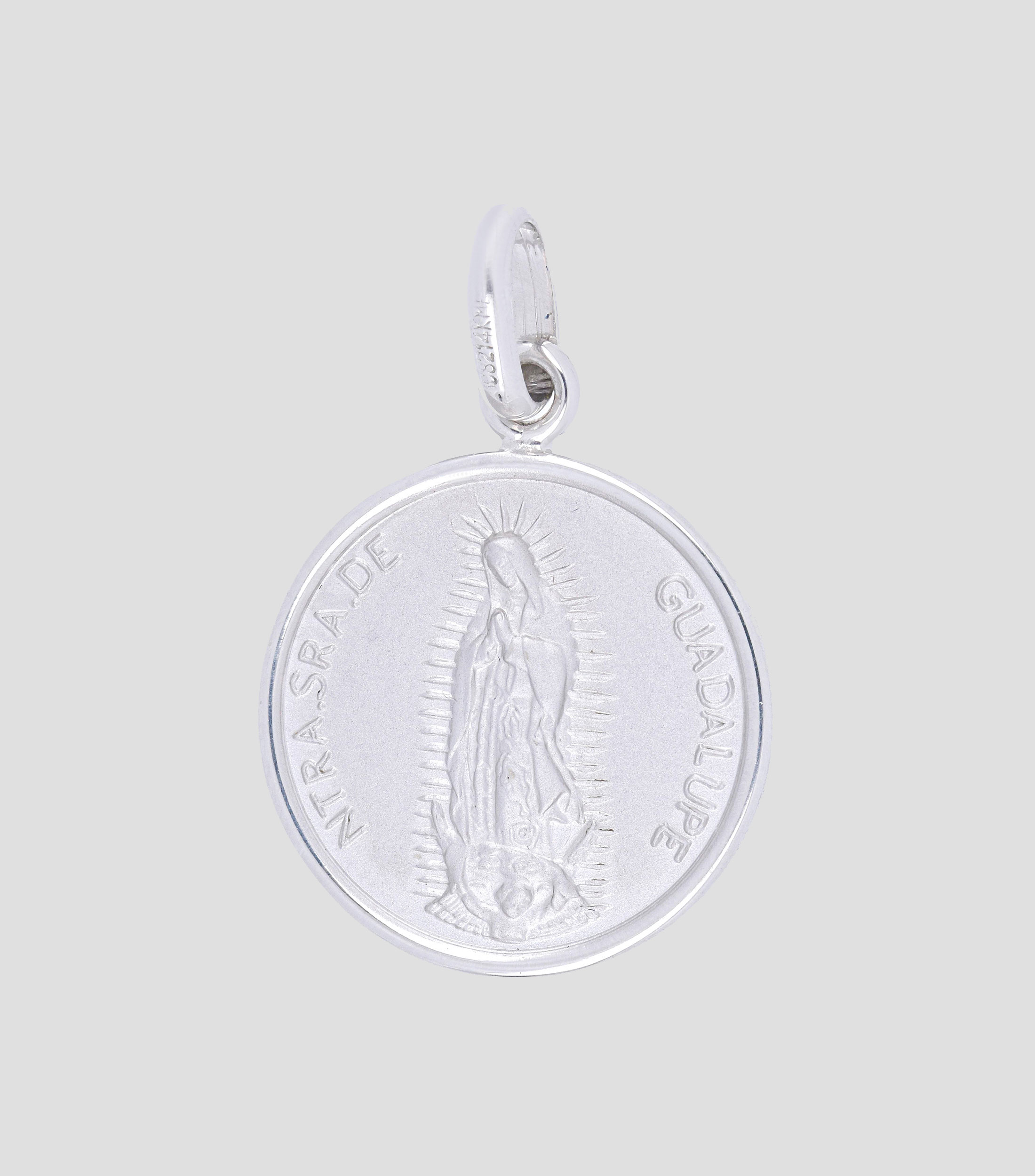 Medalla en Oro blanco 14 Kts Virgen de Guadalupe Unisex