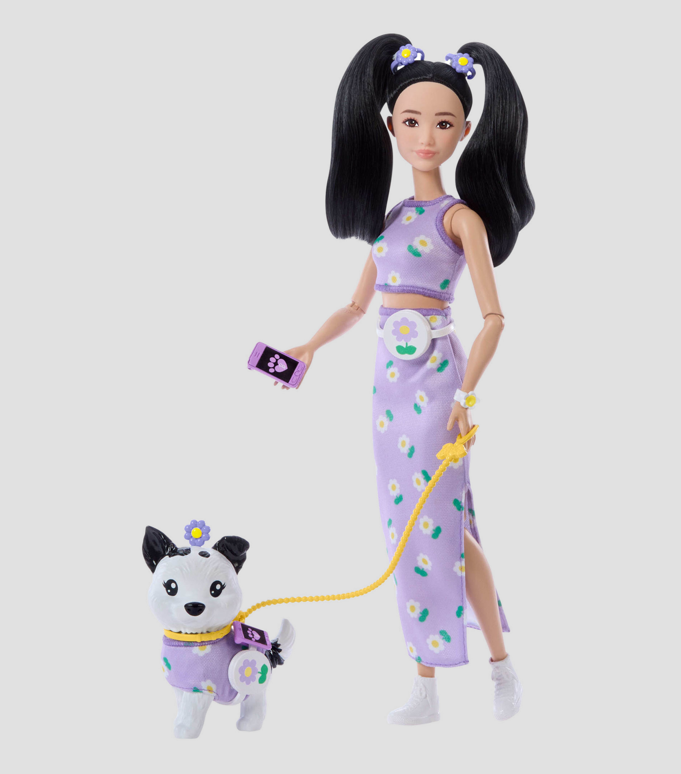 Barbie Fashion & Beauty Muñeca Looks Iguales Renee y Perrito