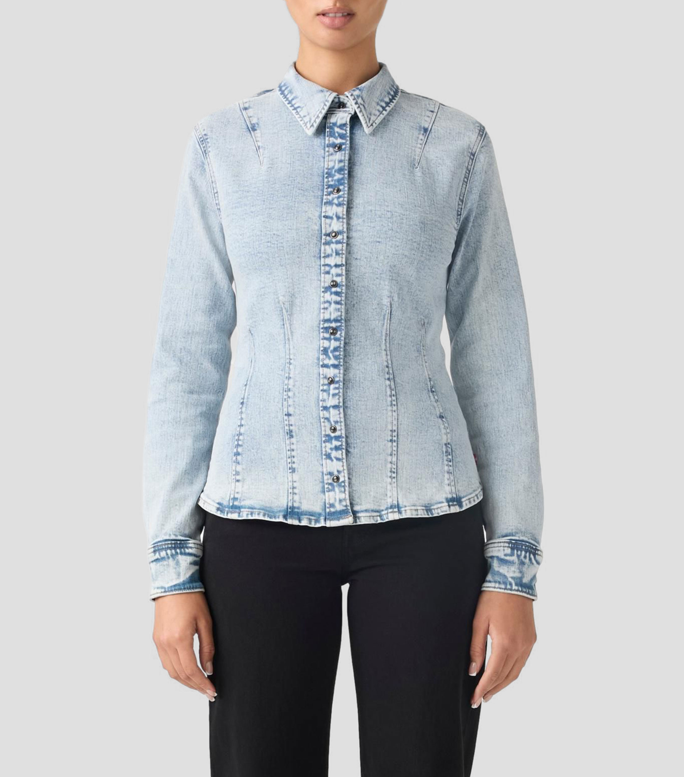 Camisa sólida en mezclilla manga larga Mujer