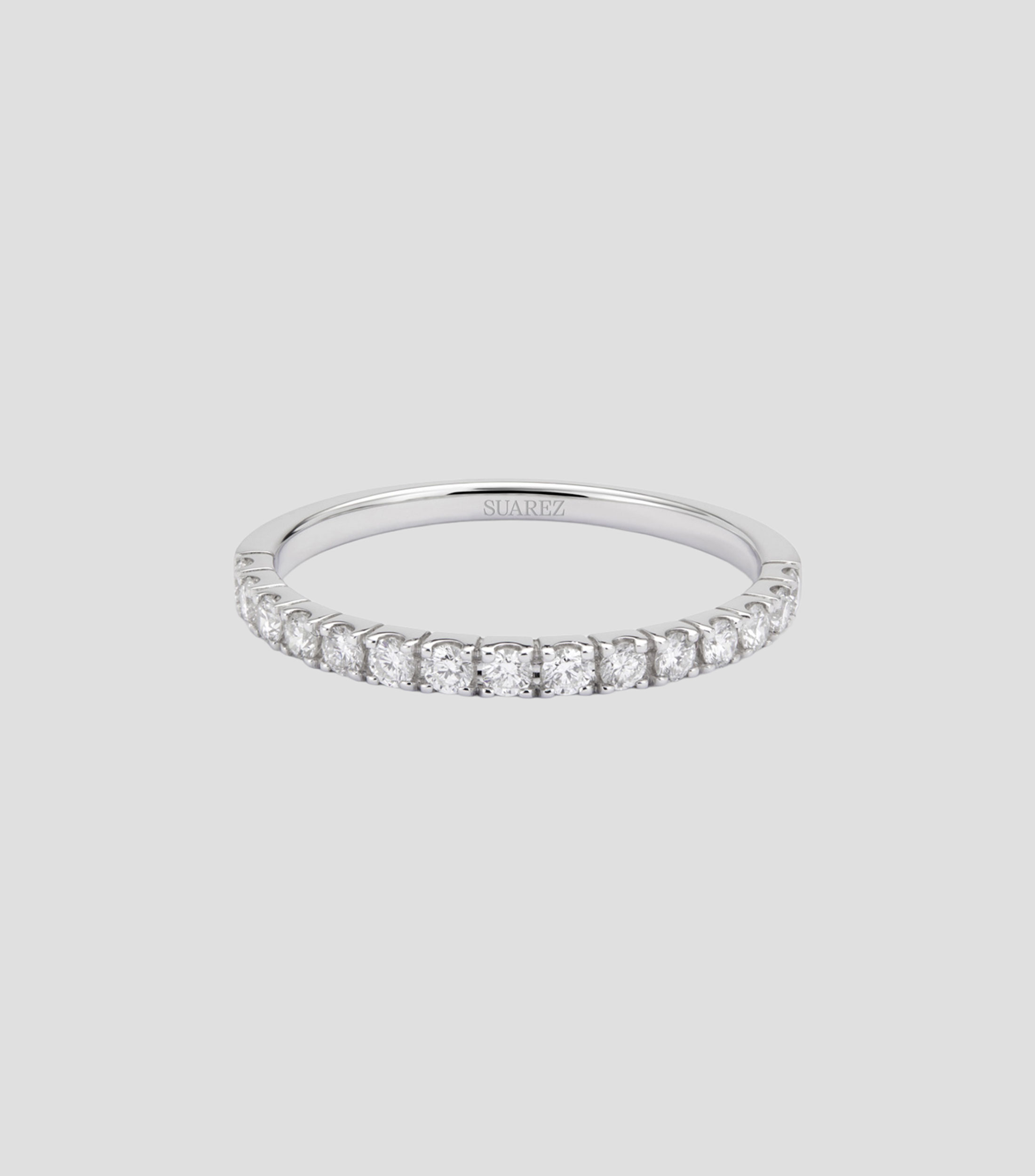 Anillo solitario en oro blanco de 18 kilates con diamantes Mujer