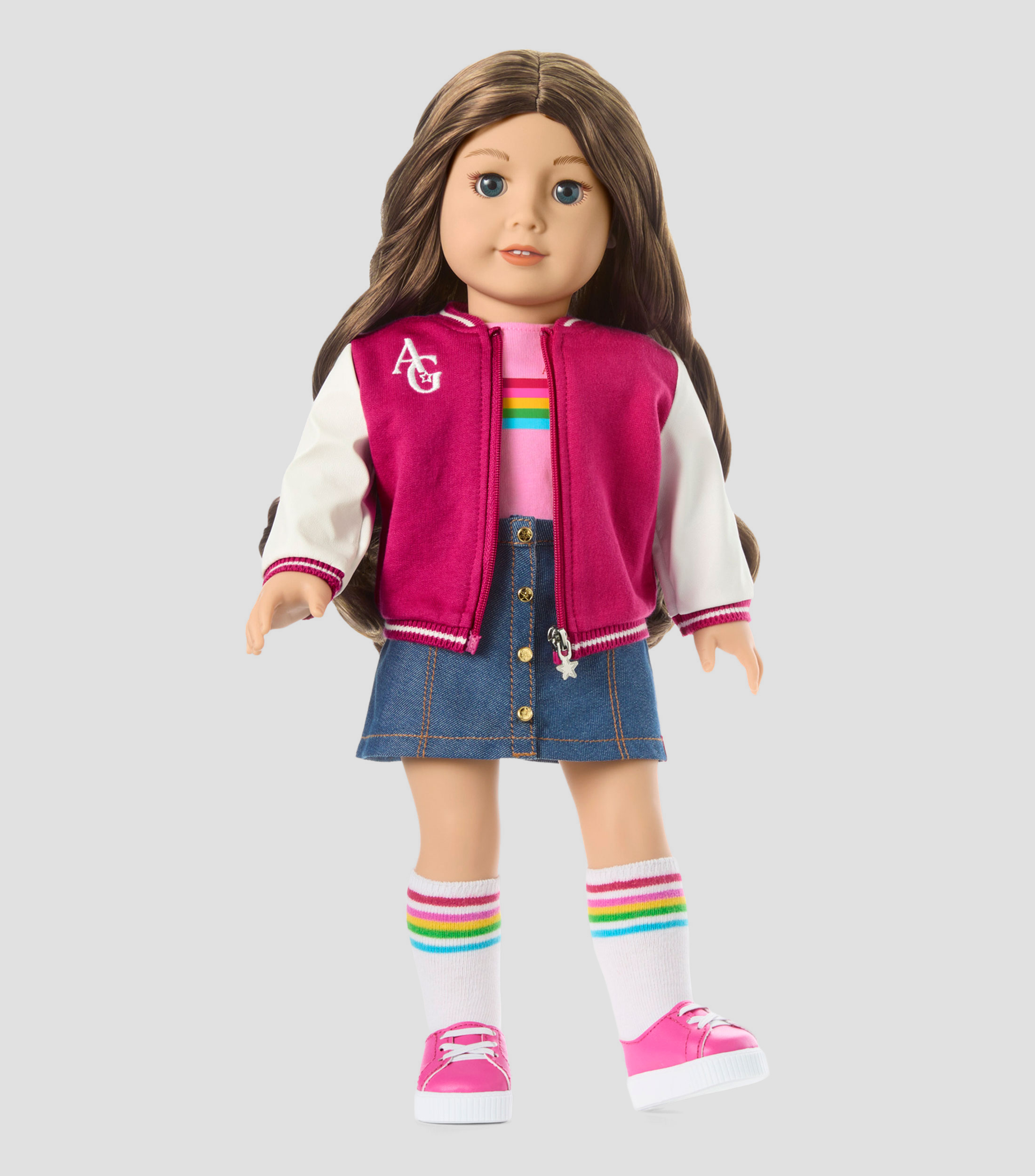 Muñeca Truly Me, cabello castaño oscuro con caireles