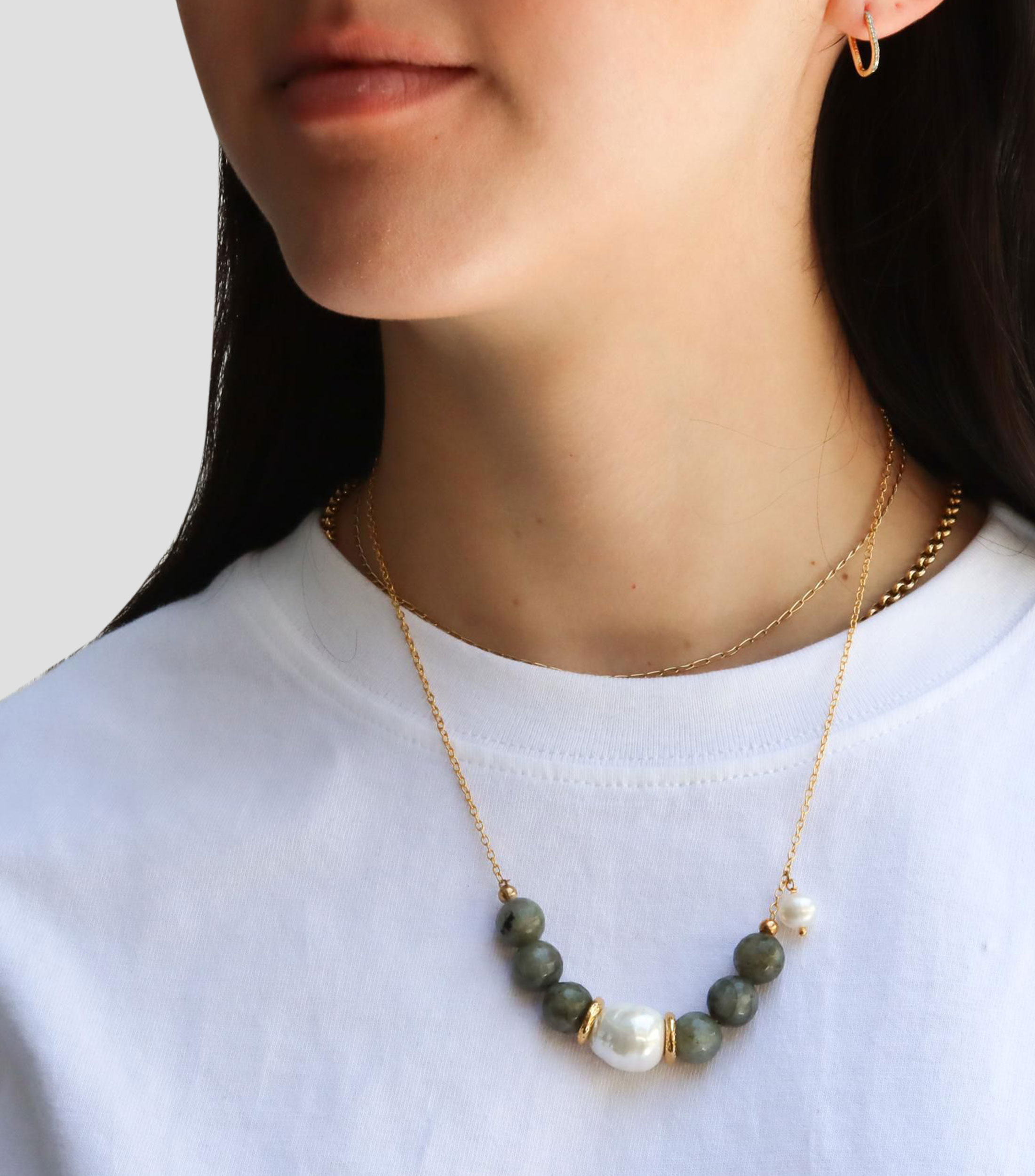 Collar con piedras Mujer
