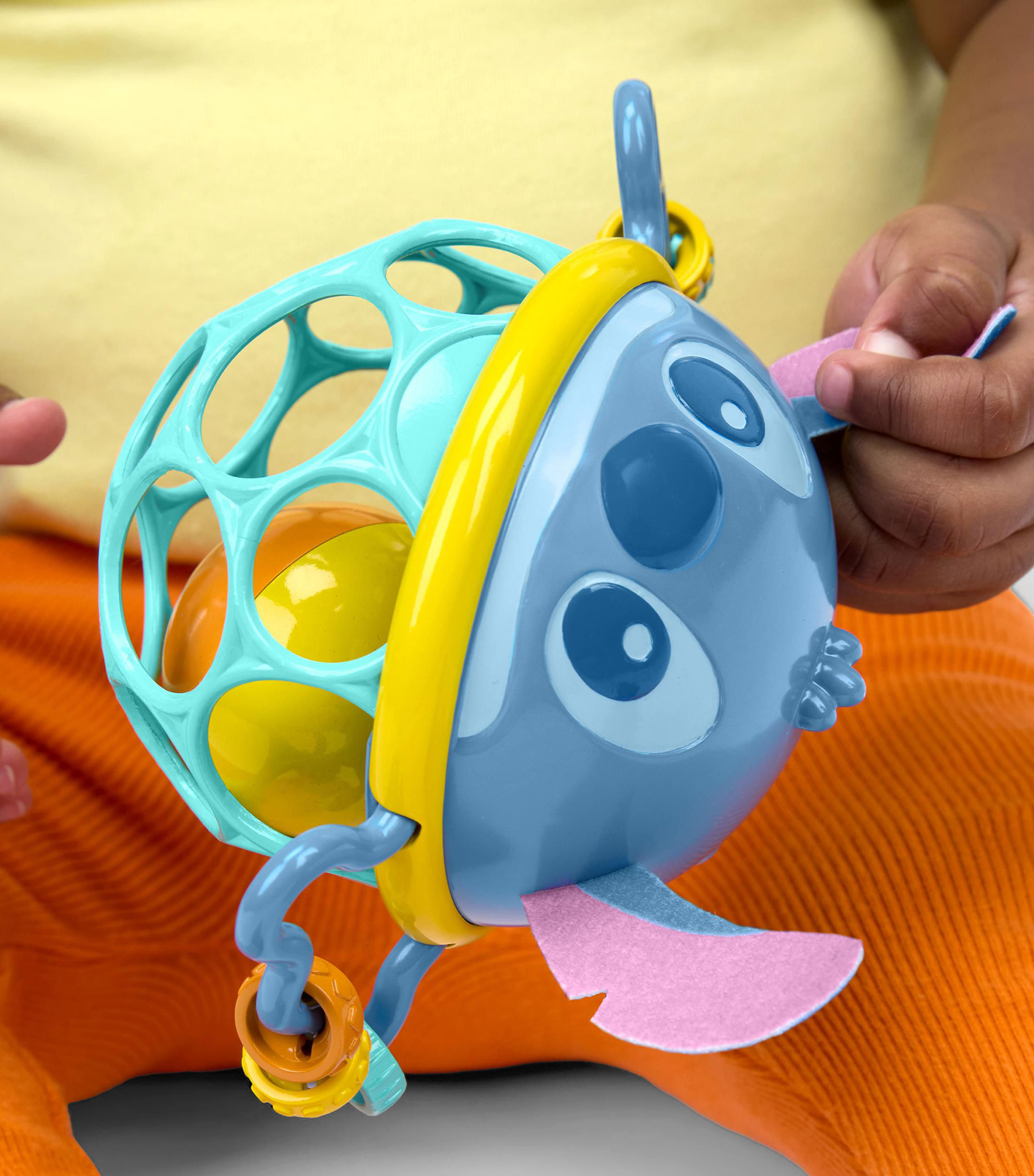 Sonaja Pelota Suave Stitch 0-36 meses