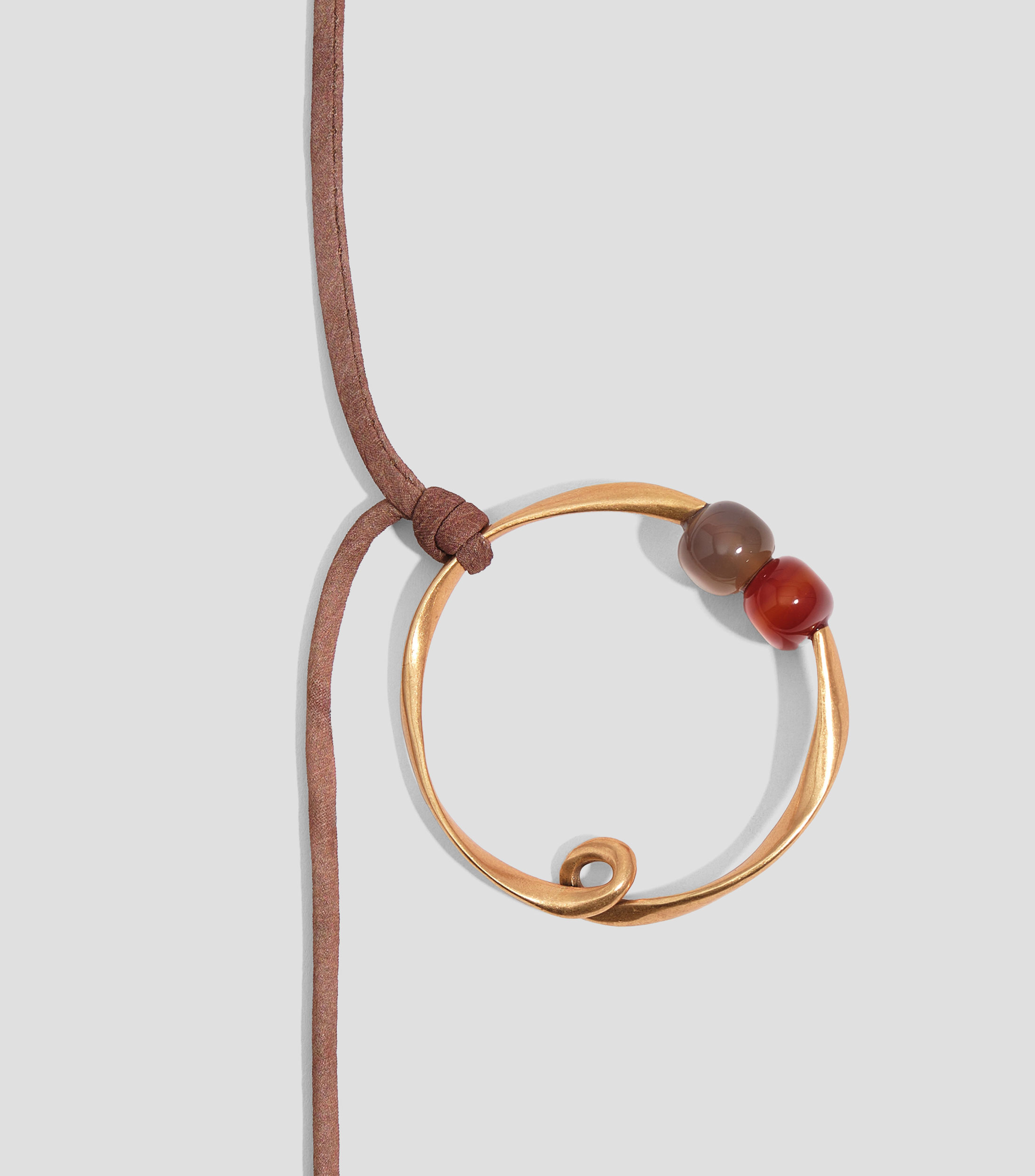 Collar aro irregular y piedras dorado mate Mujer